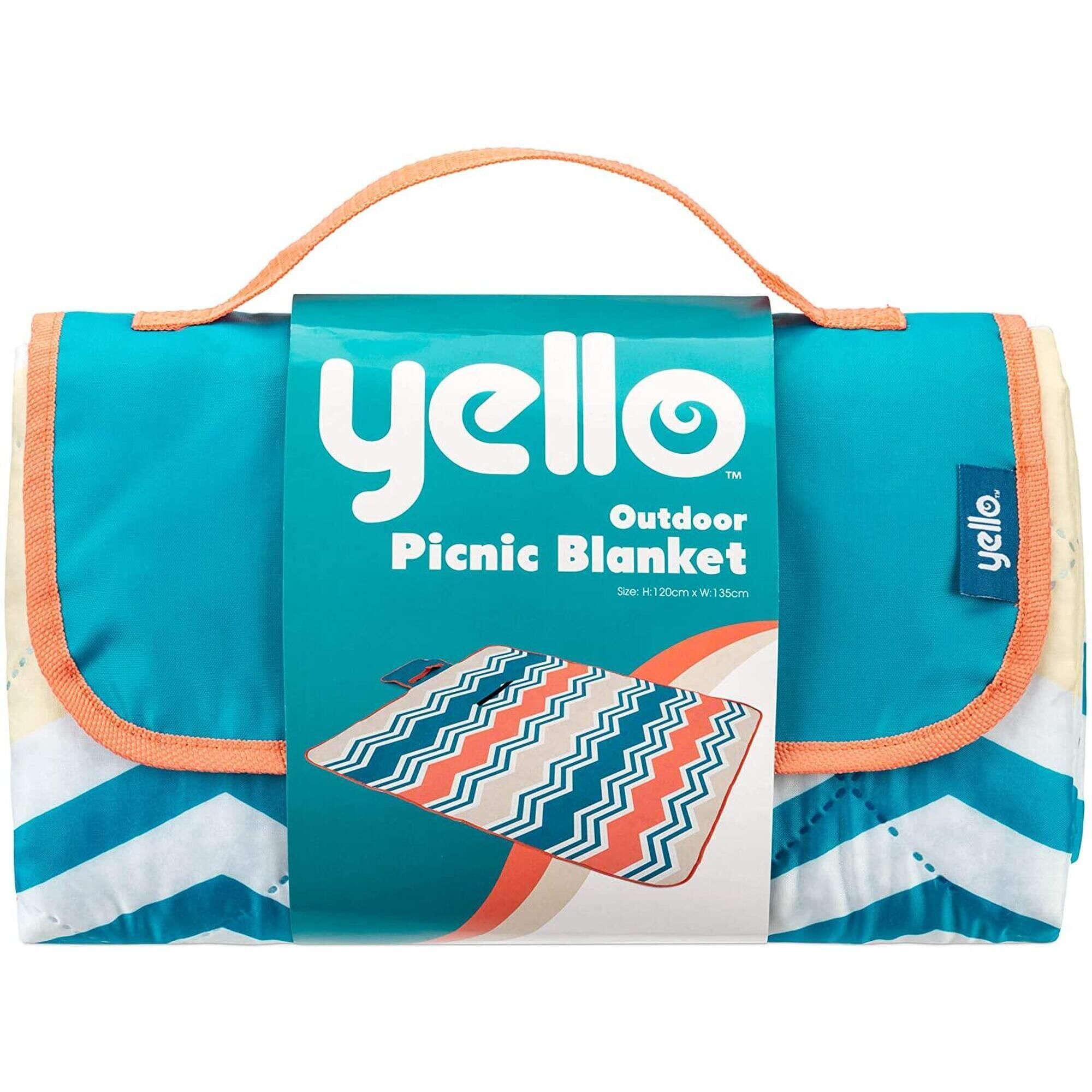 YELLO Yello Folding Picnic Blanket Zig Zag Design