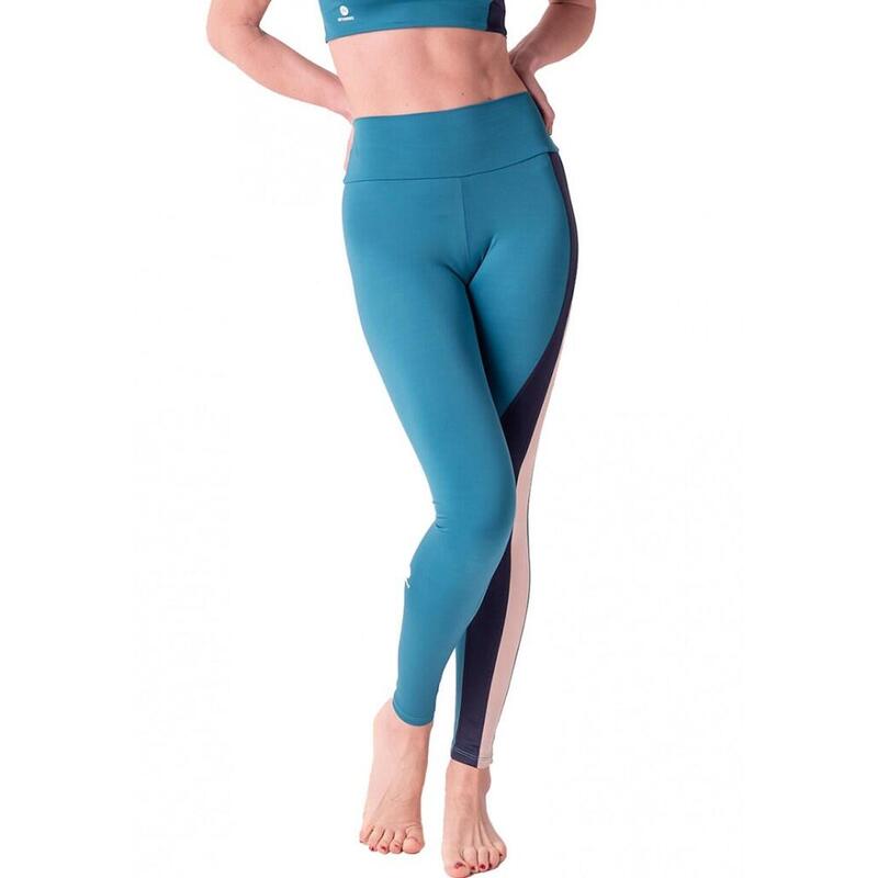 Legging deportivo, Ocean Anaissa