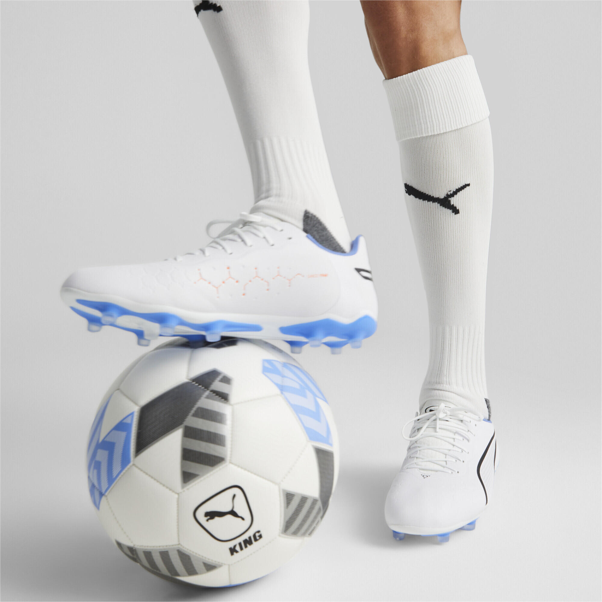 Buty do piłki nożnej męskie PUMA King Pro FG/AG 2/7