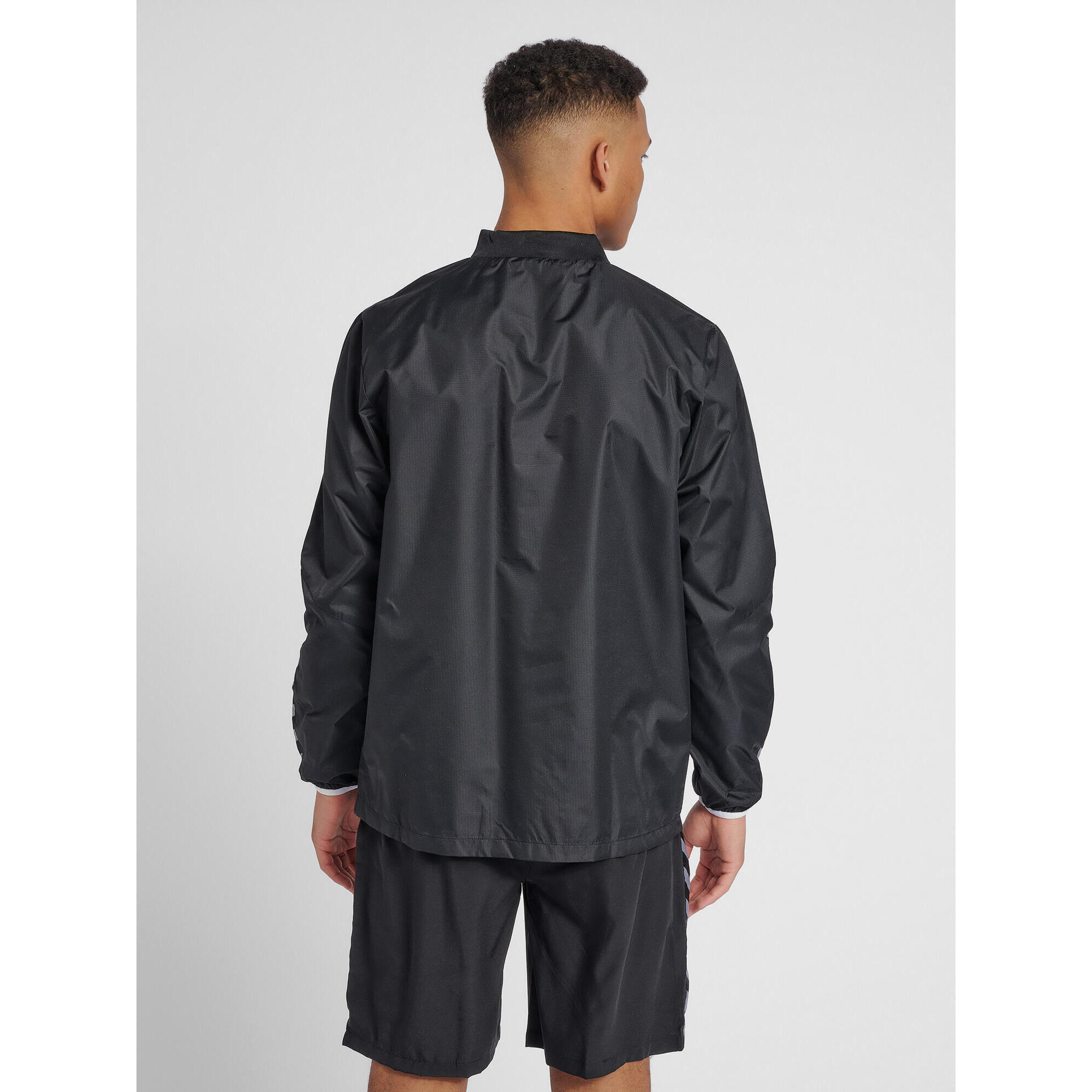 Kurtka przeciwdeszczowa Hummel Authentic Wind Breaker czarna 3/7