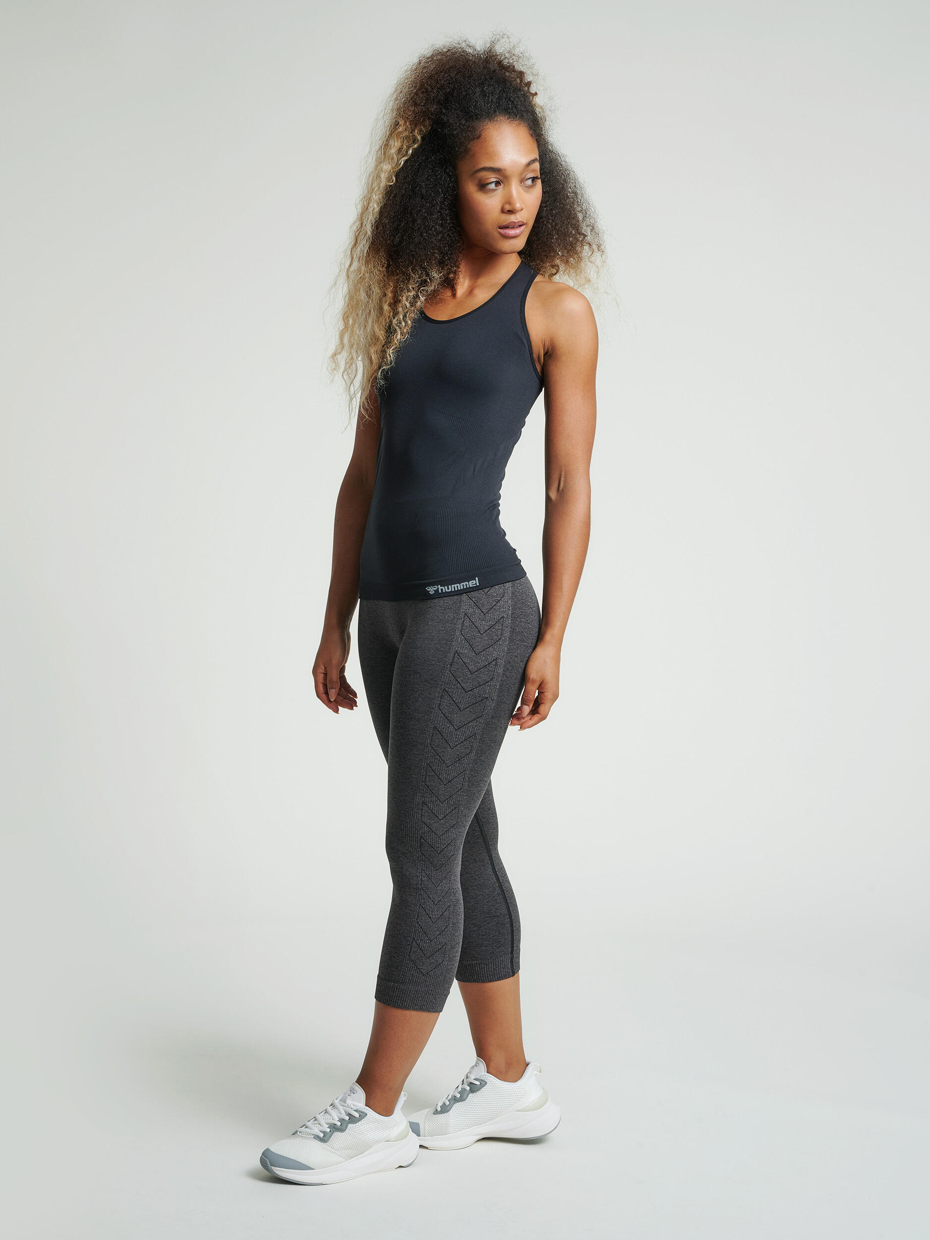 Enfiler T-Shirt Hmltif Entraînement Femme HUMMEL 2/7
