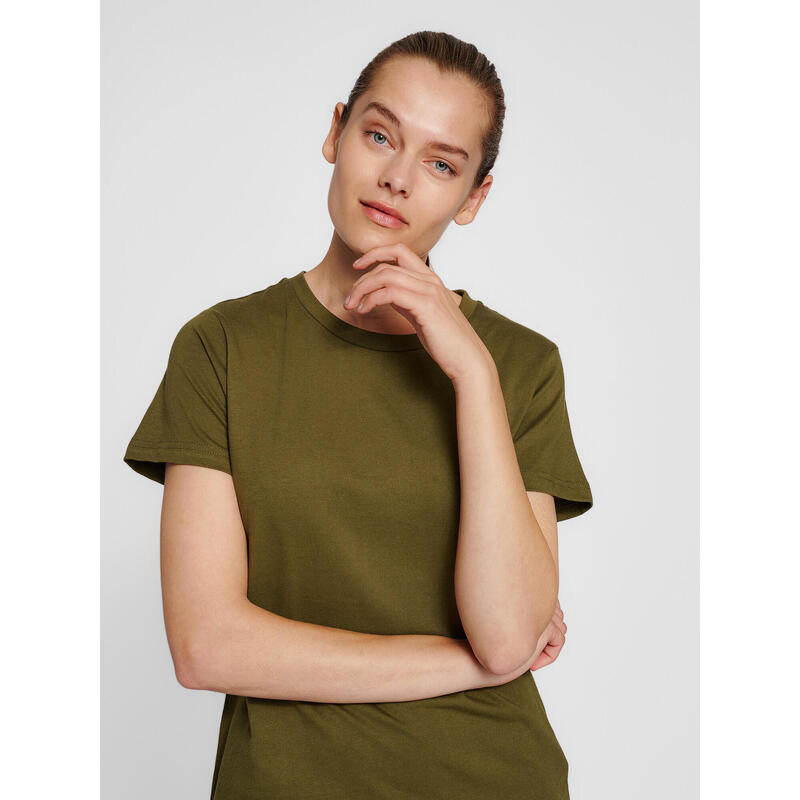 Hummel T-Shirt S/S Hmlred Basic T-Shirt S/S Woman