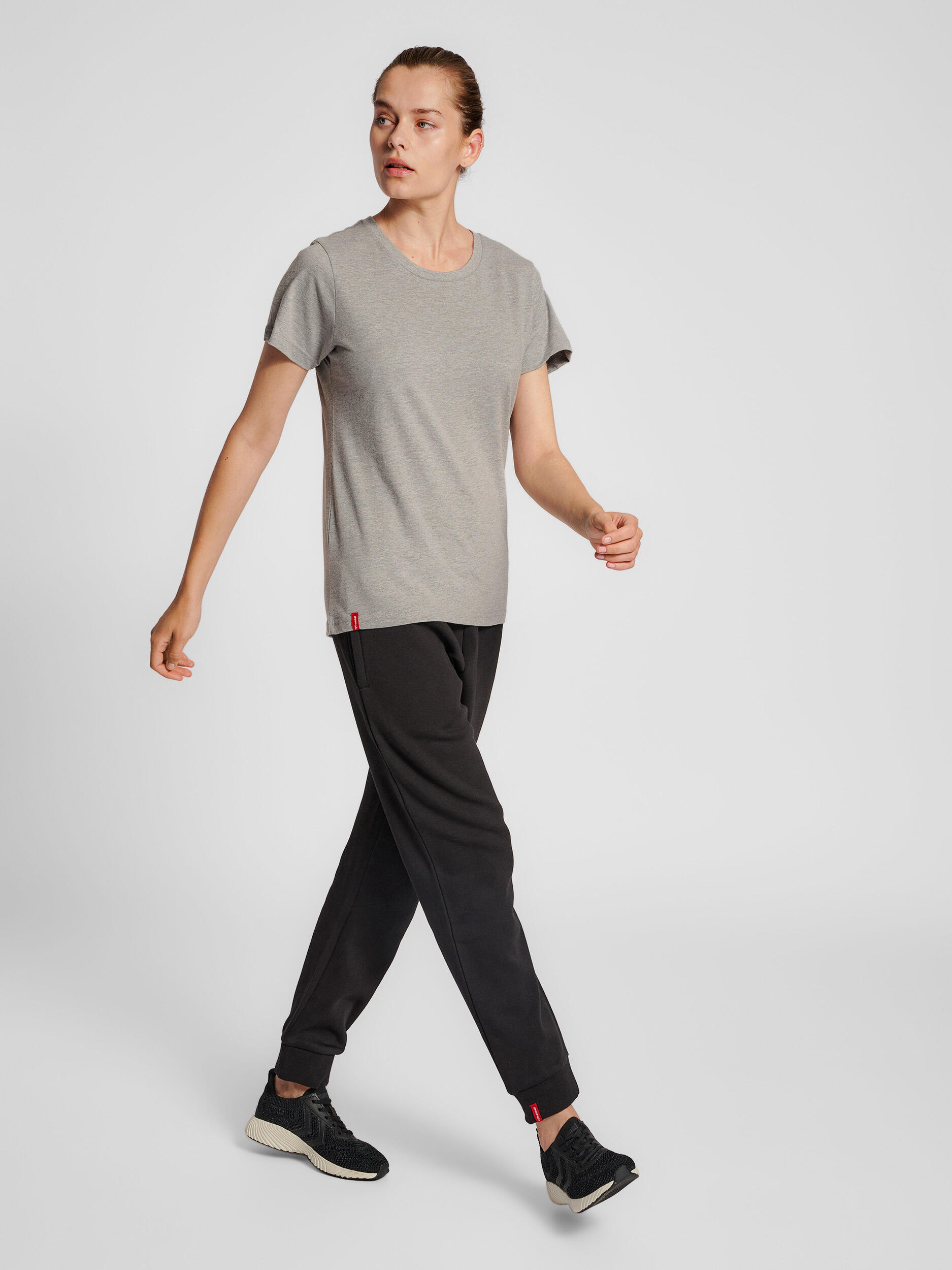 Enfiler T-Shirt Hmlred Femme 2/7