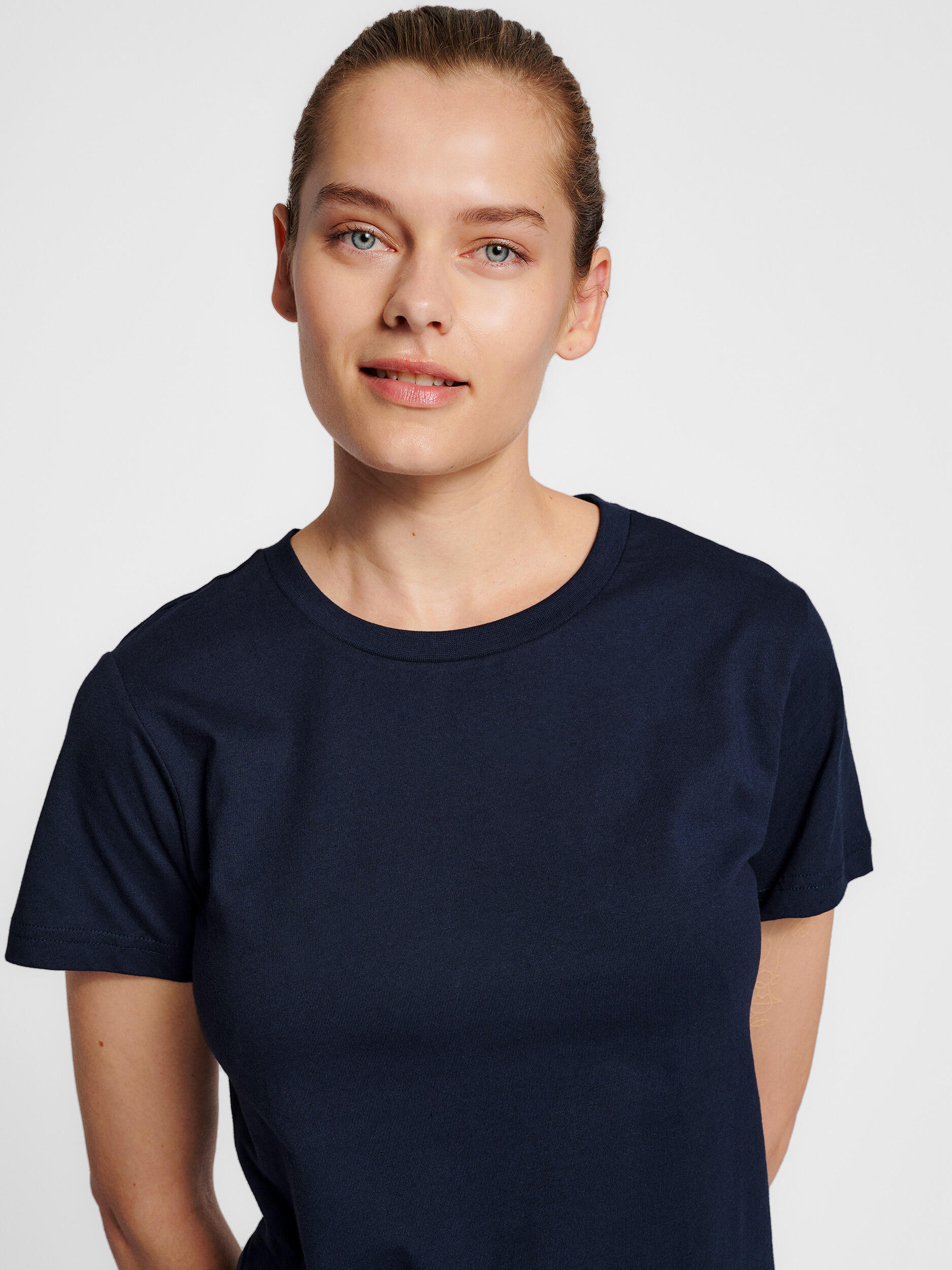 Enfiler T-Shirt Hmlred Femme 4/7