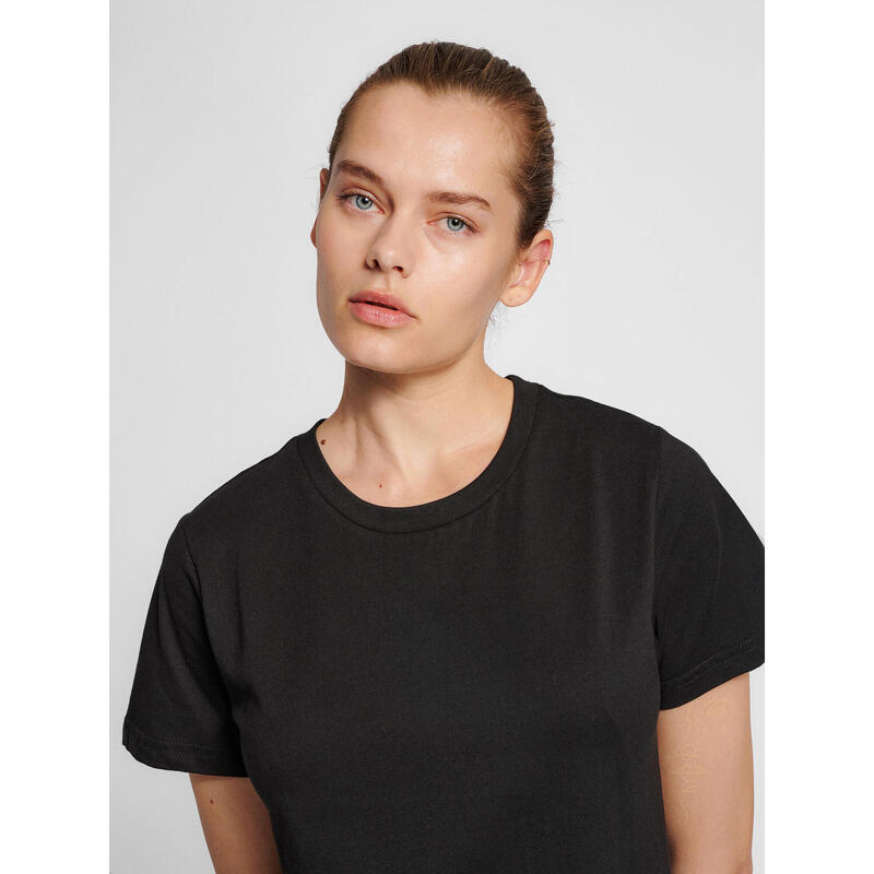 Hummel T-Shirt S/S Hmlred Basic T-Shirt S/S Woman