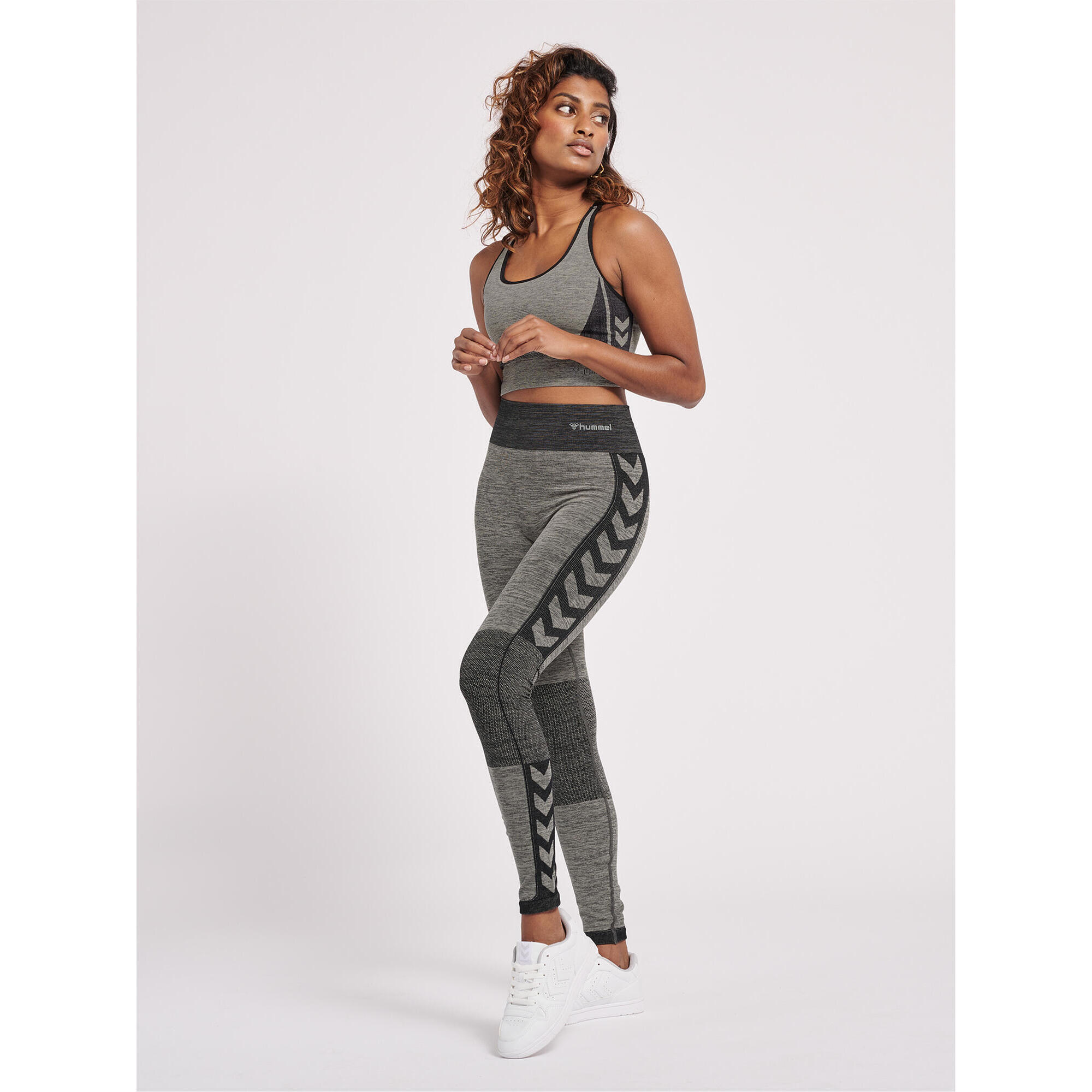 Enfiler Top Hmlclea Entraînement Femme 2/7