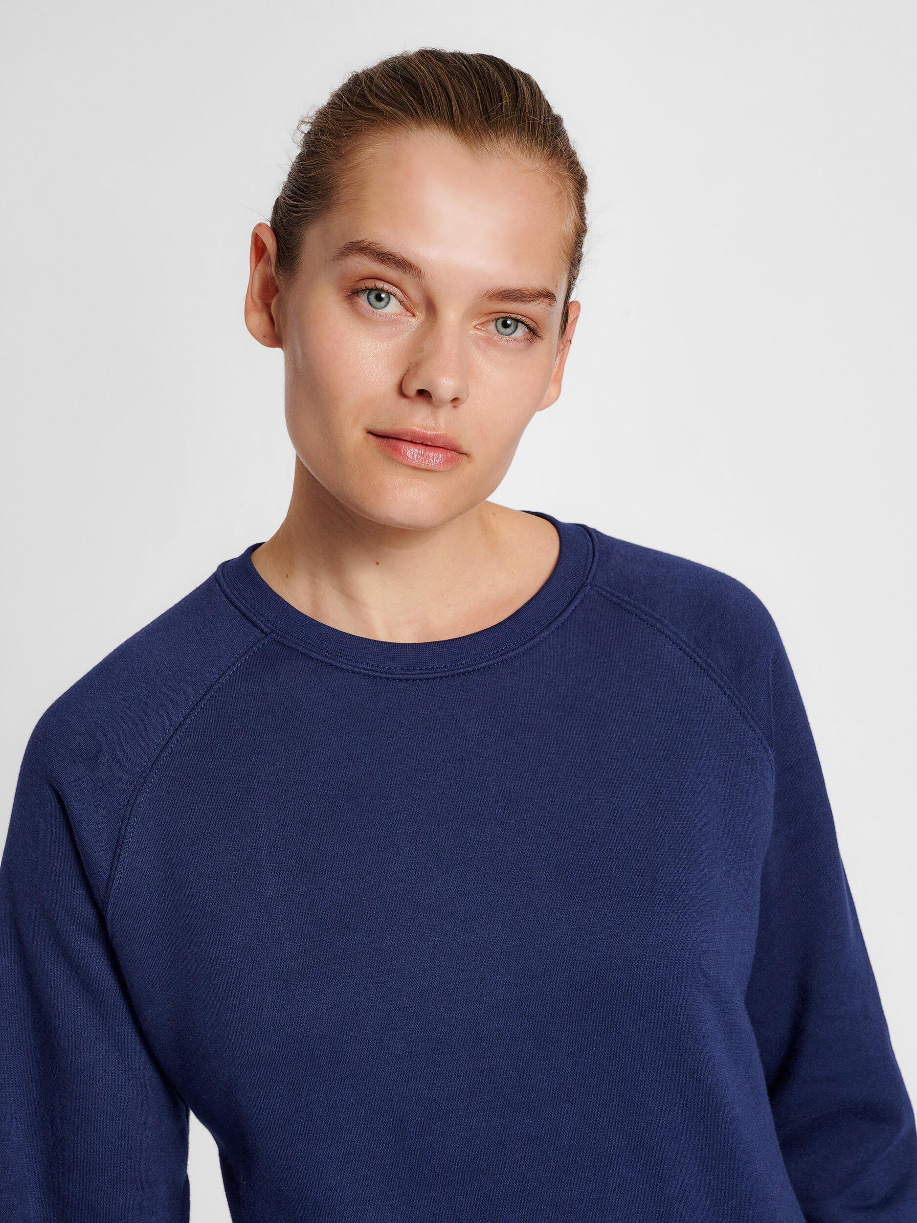 Sudadera Hmlred Multideporte Mujer Hummel 8/14