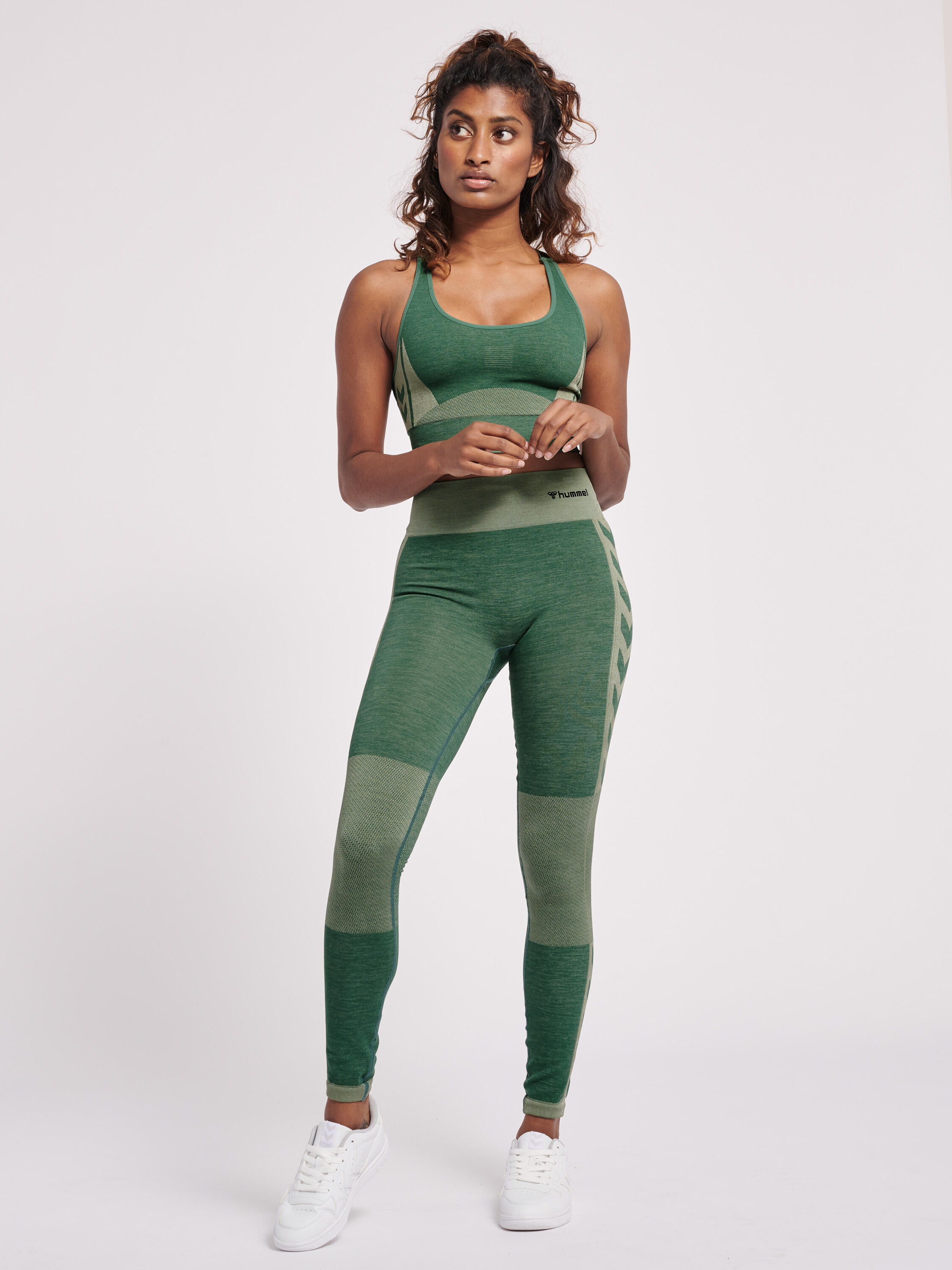 Enfiler Top Hmlclea Entraînement Femme 2/7