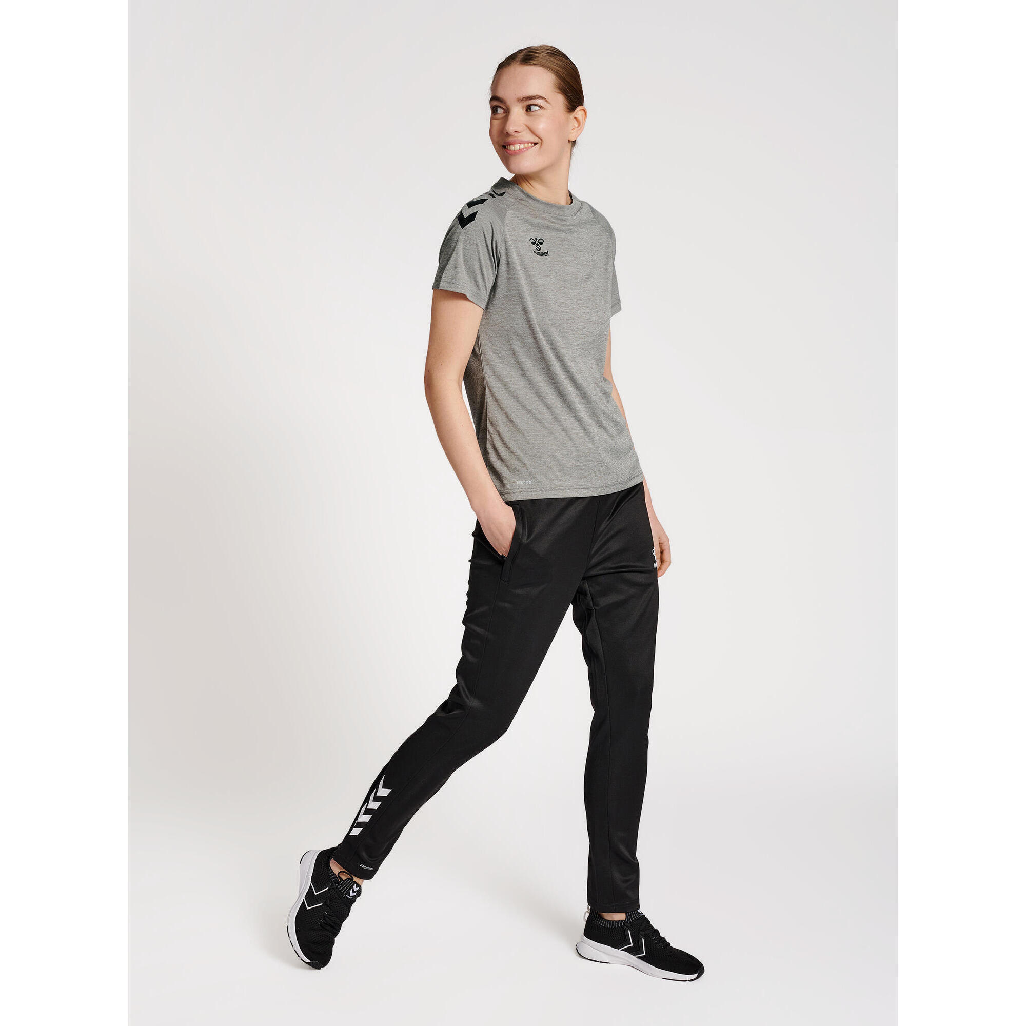 Camisola de mulher Hummel Core Poly 3/7
