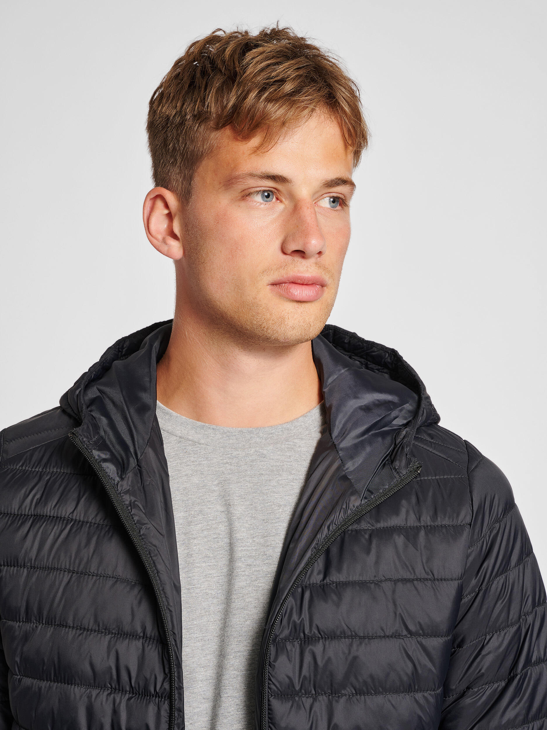 Daunenjacke mit Kapuze Hummel Red 4/7