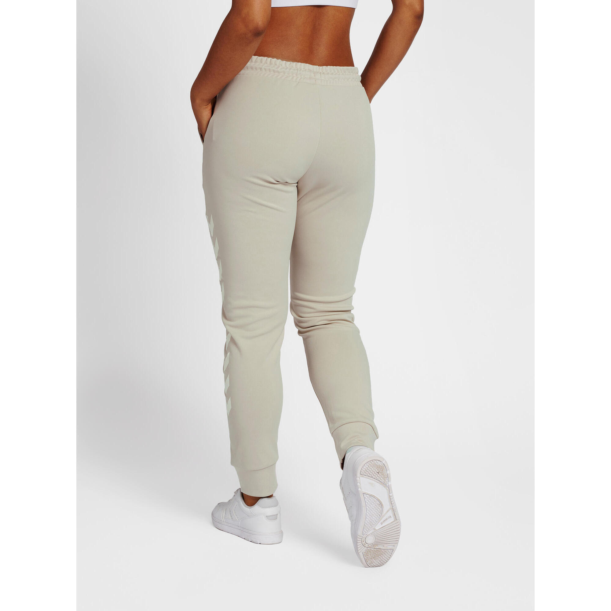 Damski regularny strój do joggingu Hummel hmlLegacy Poly 2/7