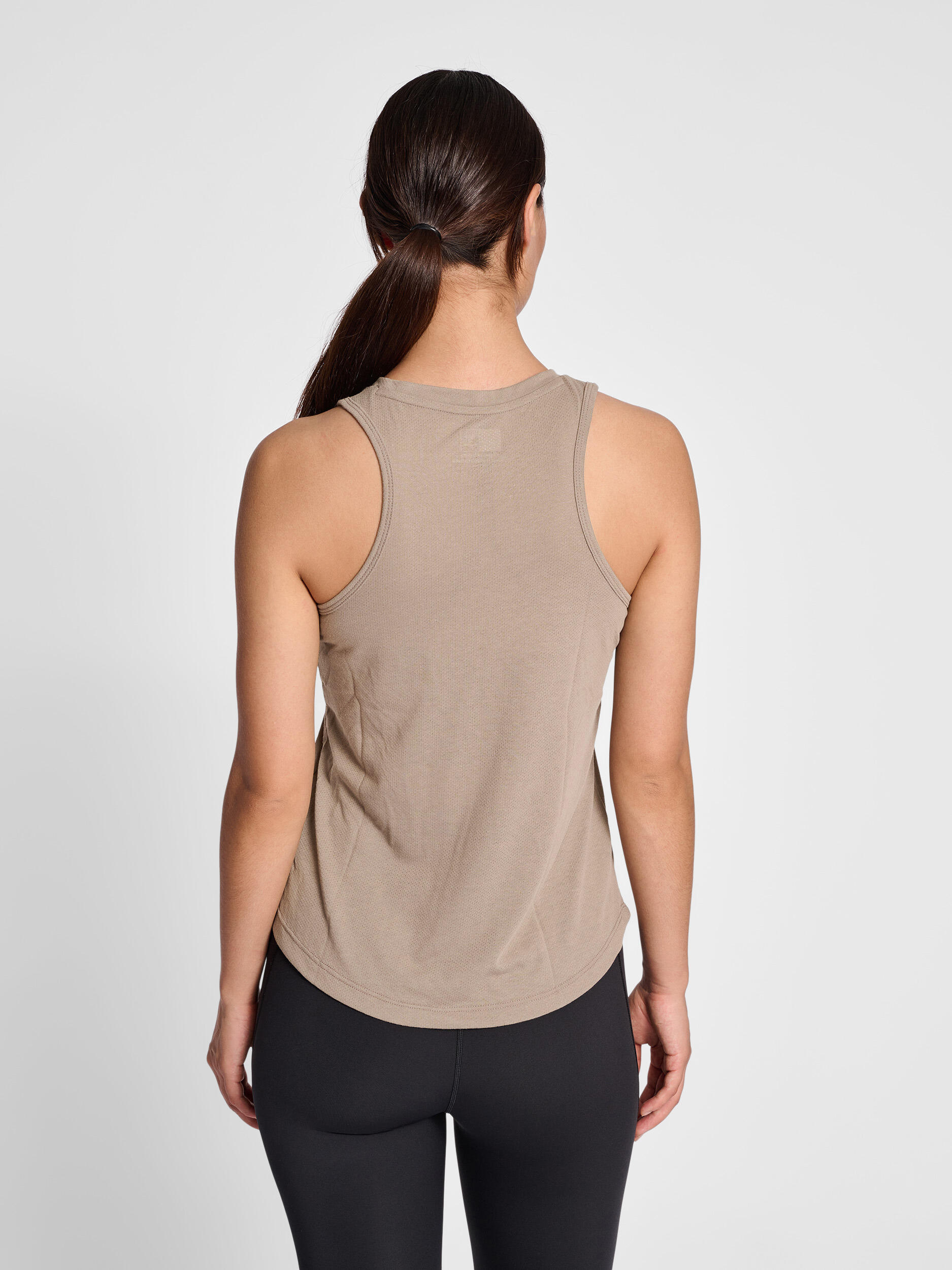 Instap T-Shirt Hmlmt Vanja Training Dames HUMMEL 3/7