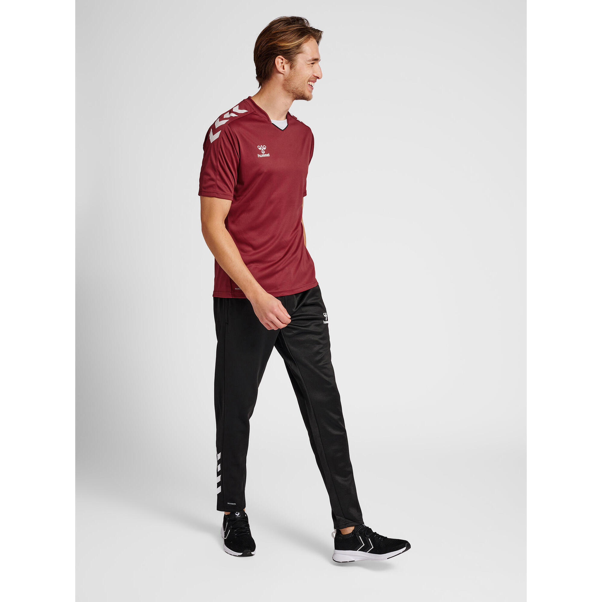 Camiseta Hmlcore Multideporte Hombre Transpirable De Secado Rápido Hummel 3/7