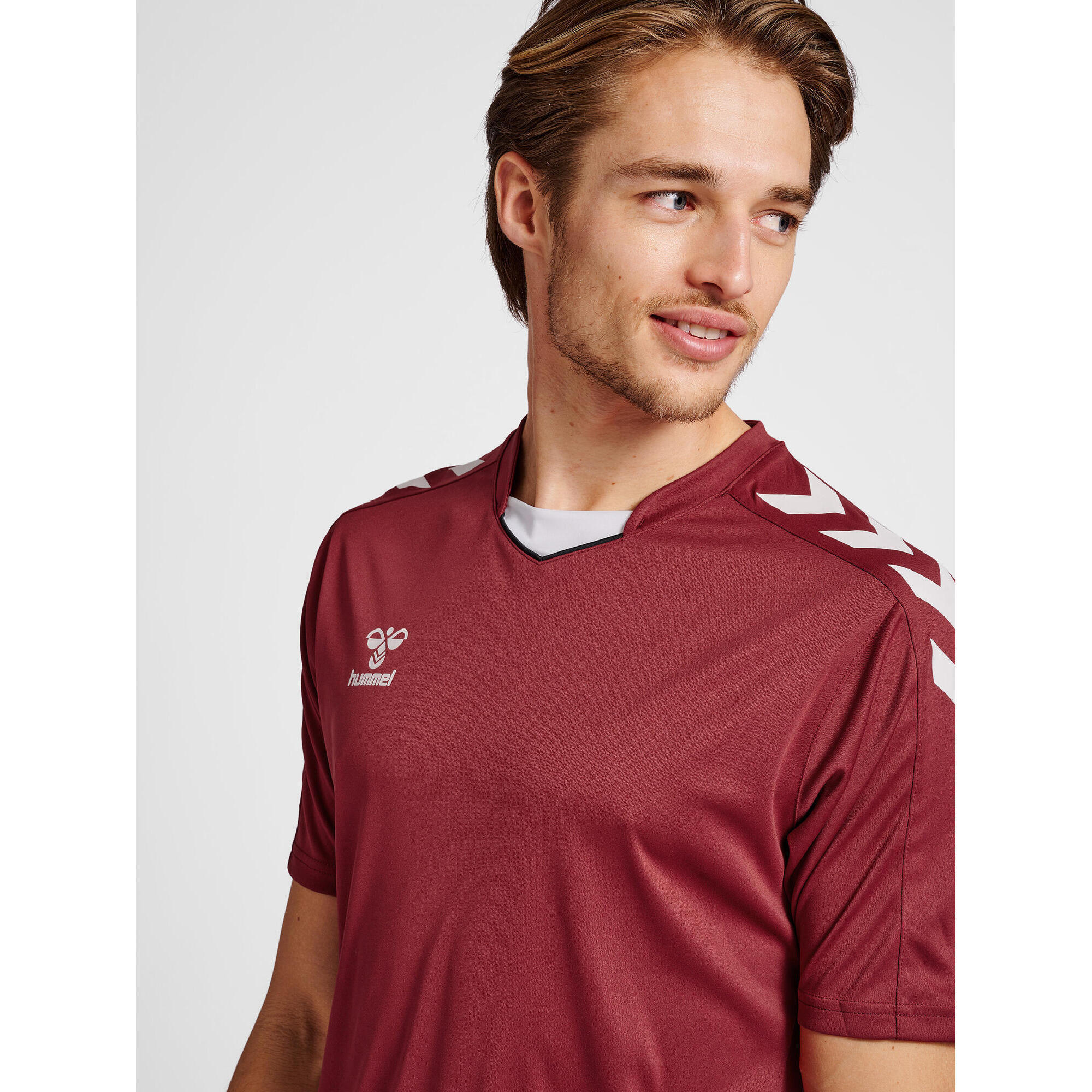 Camiseta Hmlcore Multideporte Hombre Transpirable De Secado Rápido Hummel 4/7