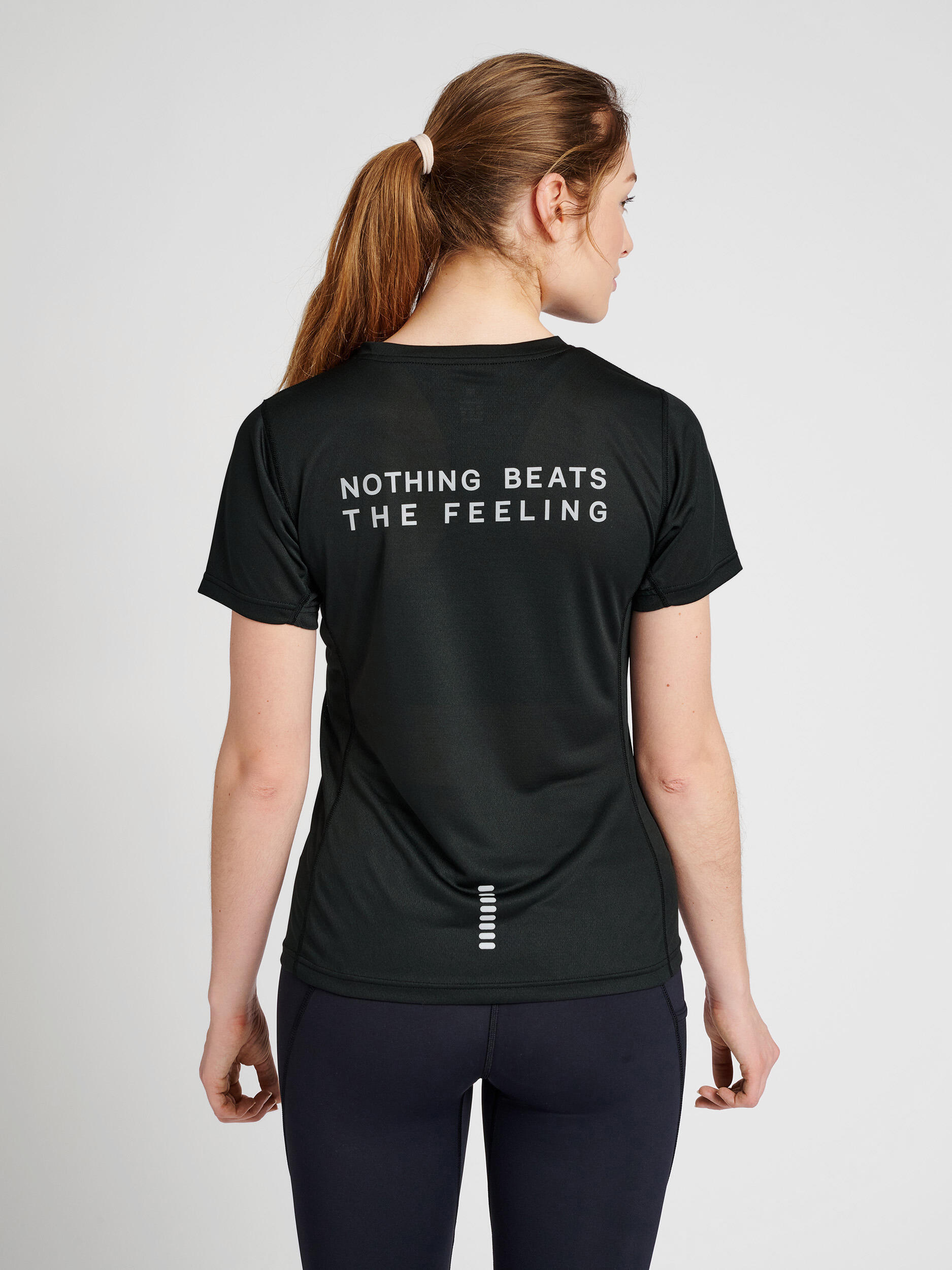 Instap T-Shirt Women Statement Dames NEWLINE 3/7