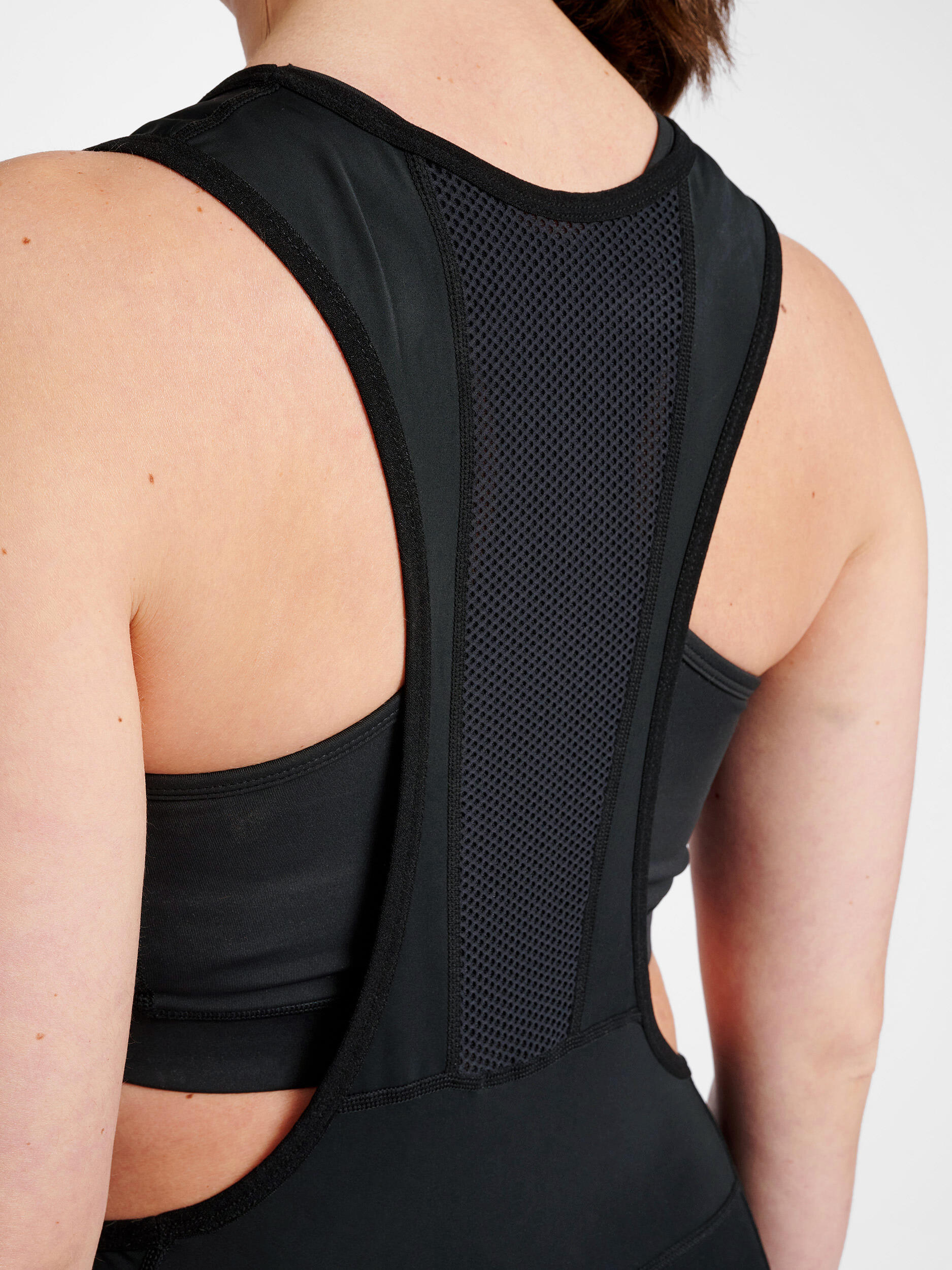 Enfiler Pièce Unique Core Femme 4/7