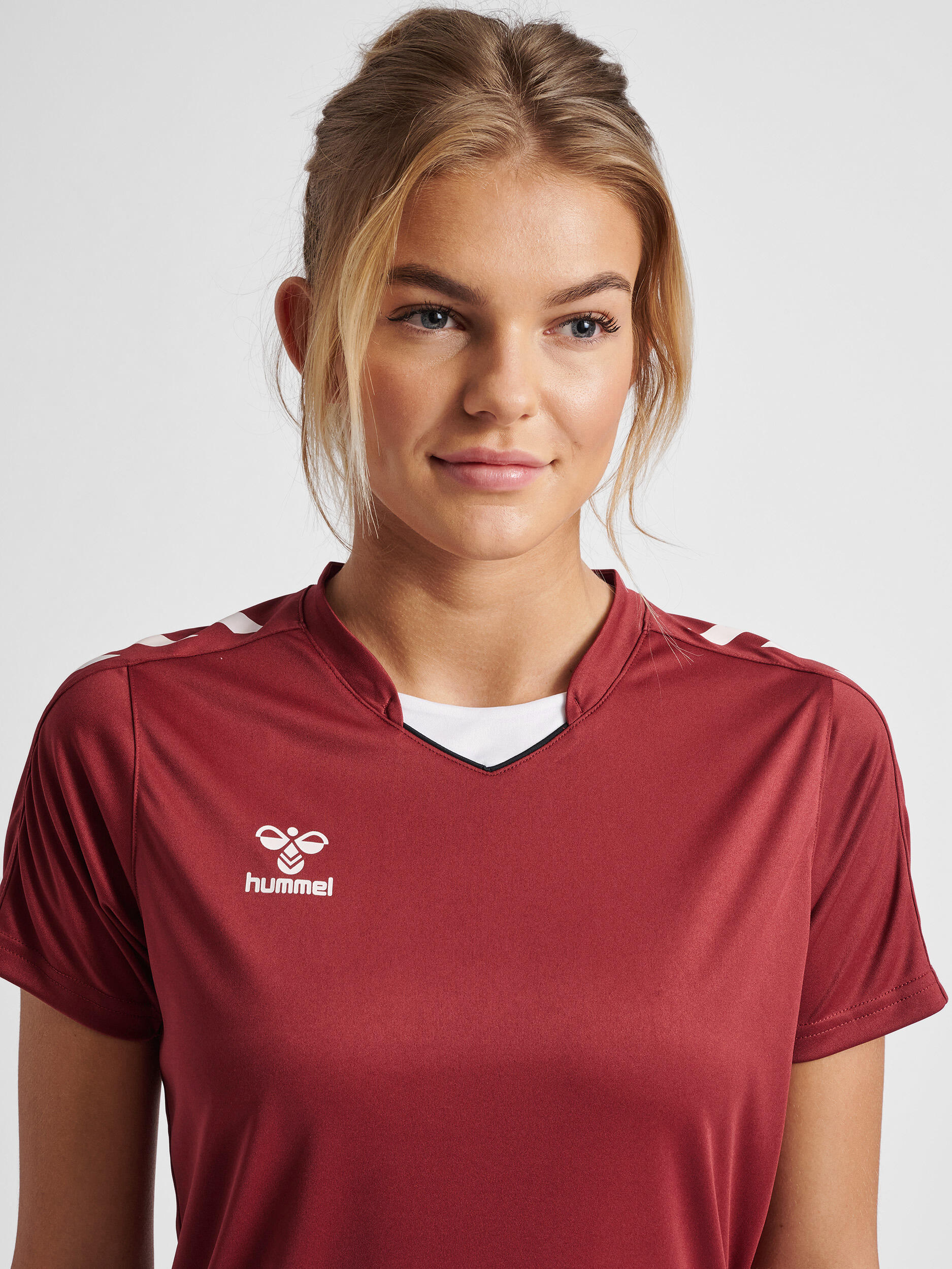 Enfiler T-Shirt Hmlcore Femme 5/7