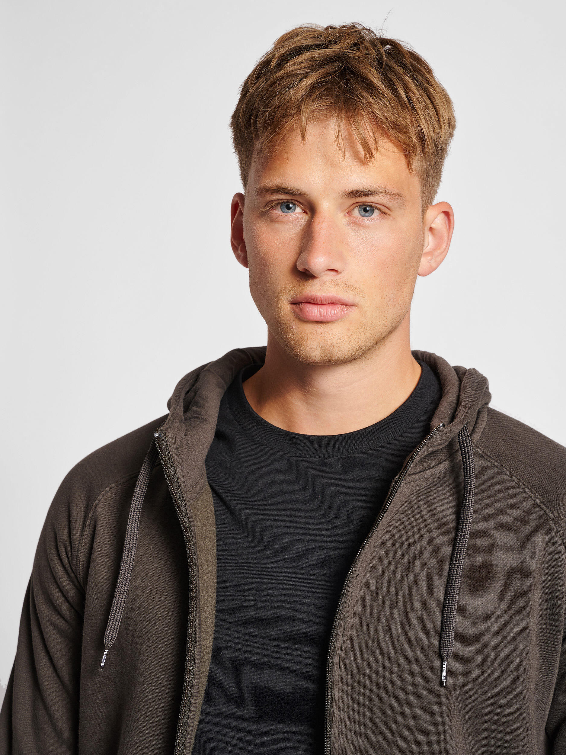 Sudadera con capucha y cremallera Hombre Hummel Classic 4/7