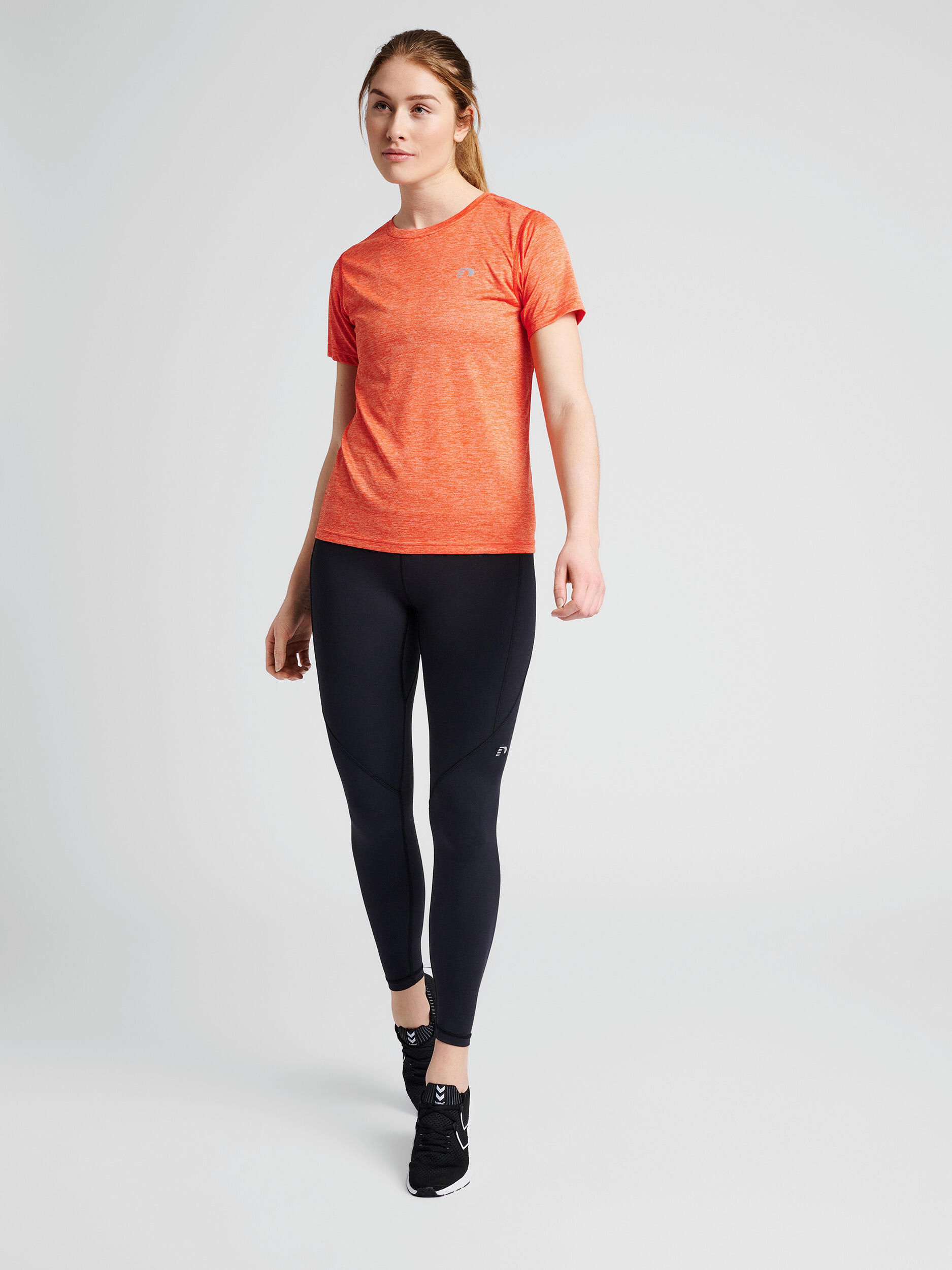 Instap T-Shirt Women Statement Dames NEWLINE 2/7