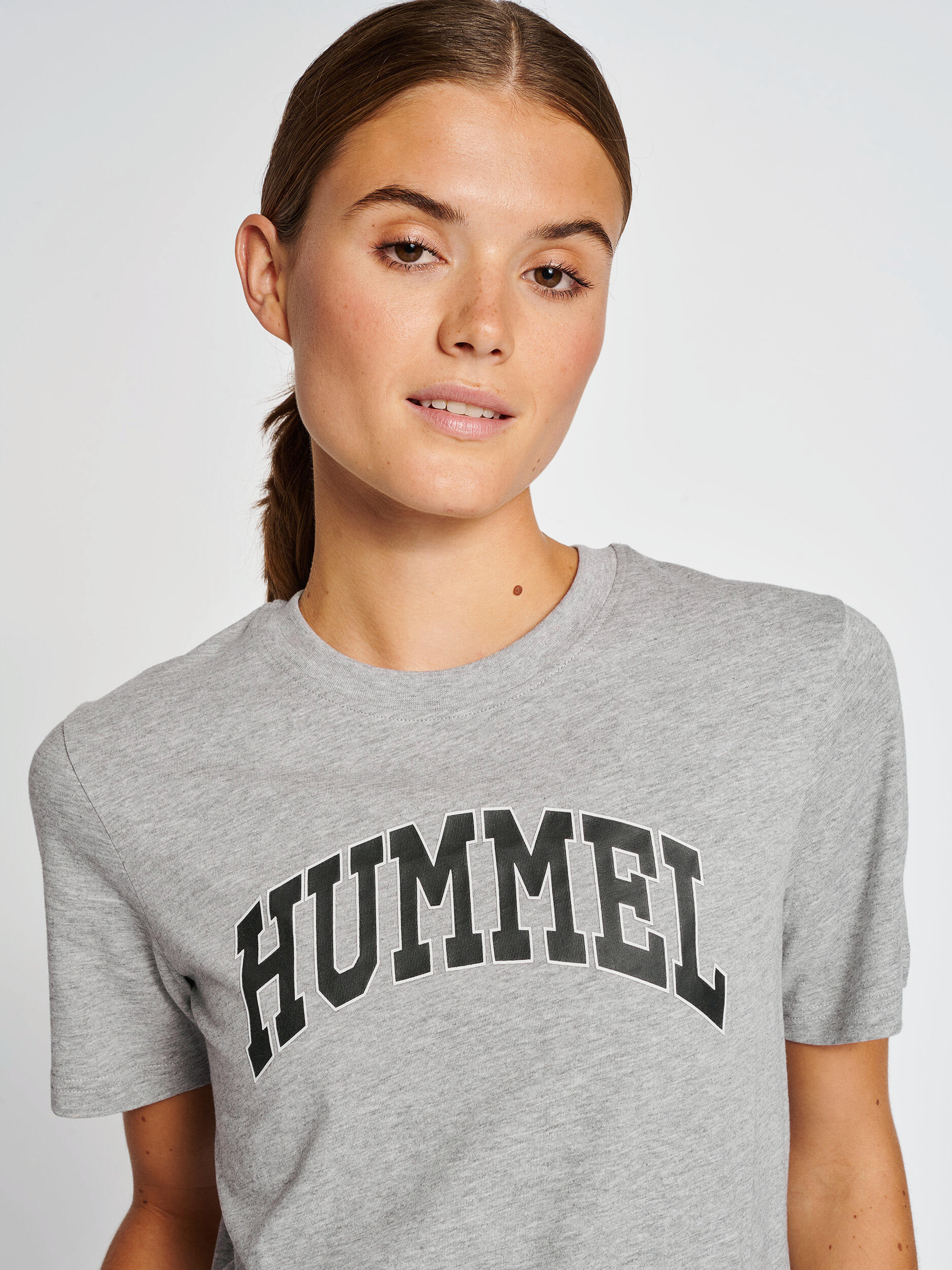 Maglietta da donna Hummel Legacy Plus - Hummel - Marche - Lifestyle