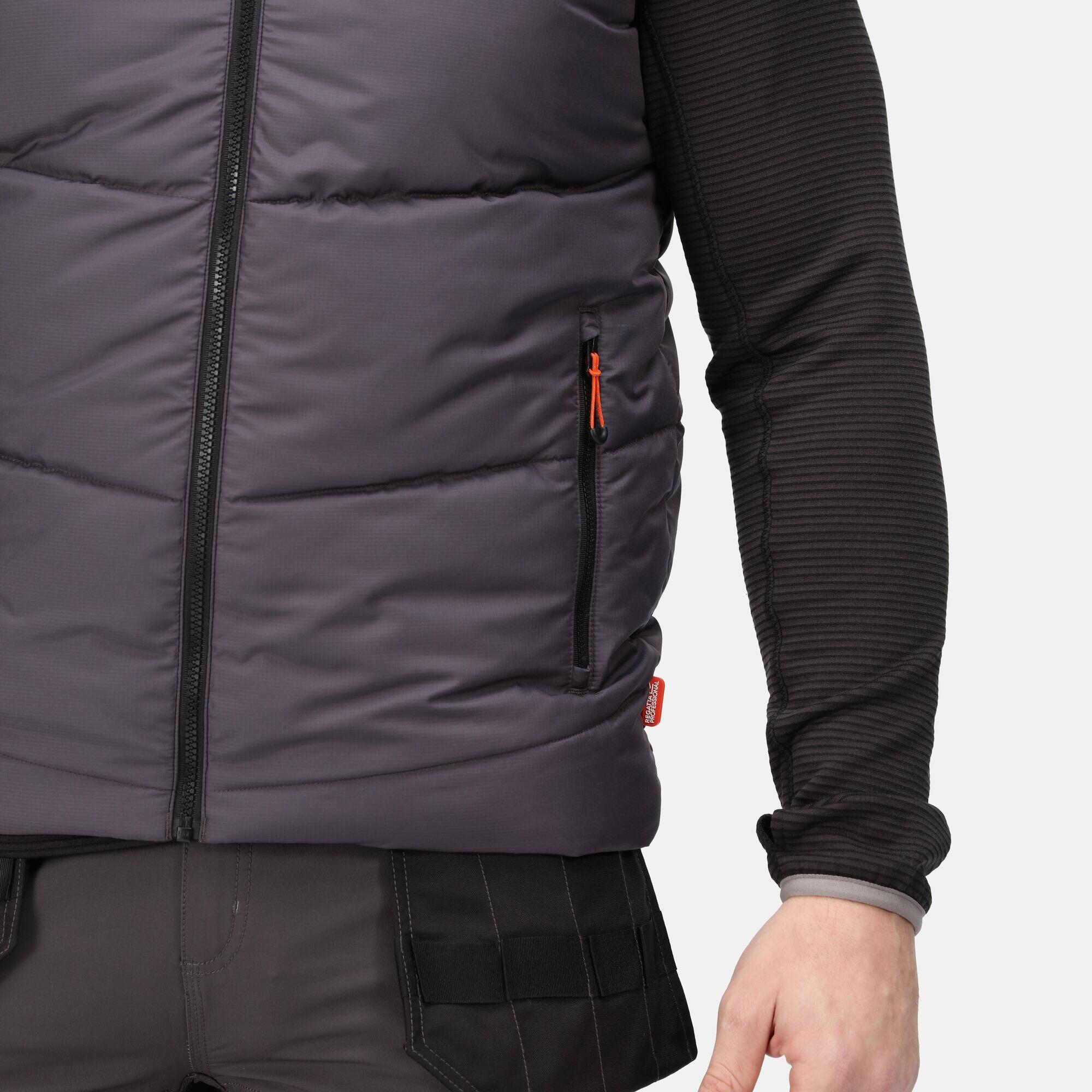 Mens Regime Insulated Body Warmer (Iron/Black) 4/5