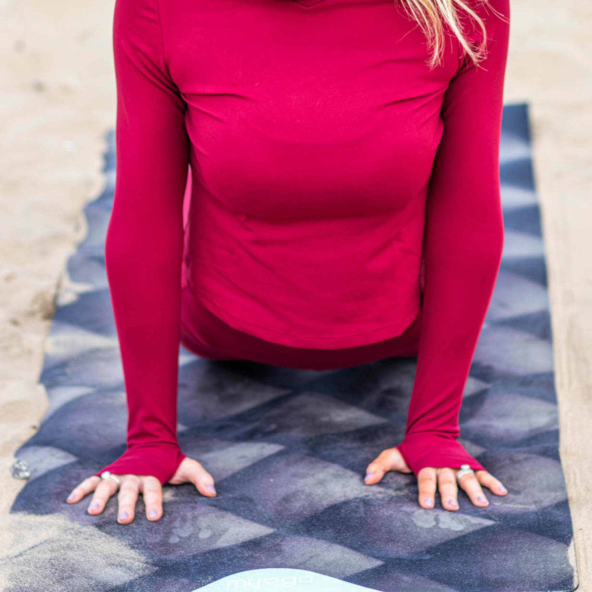 Myga Black Luxurious Vegan Suede Yoga Mat 3/8
