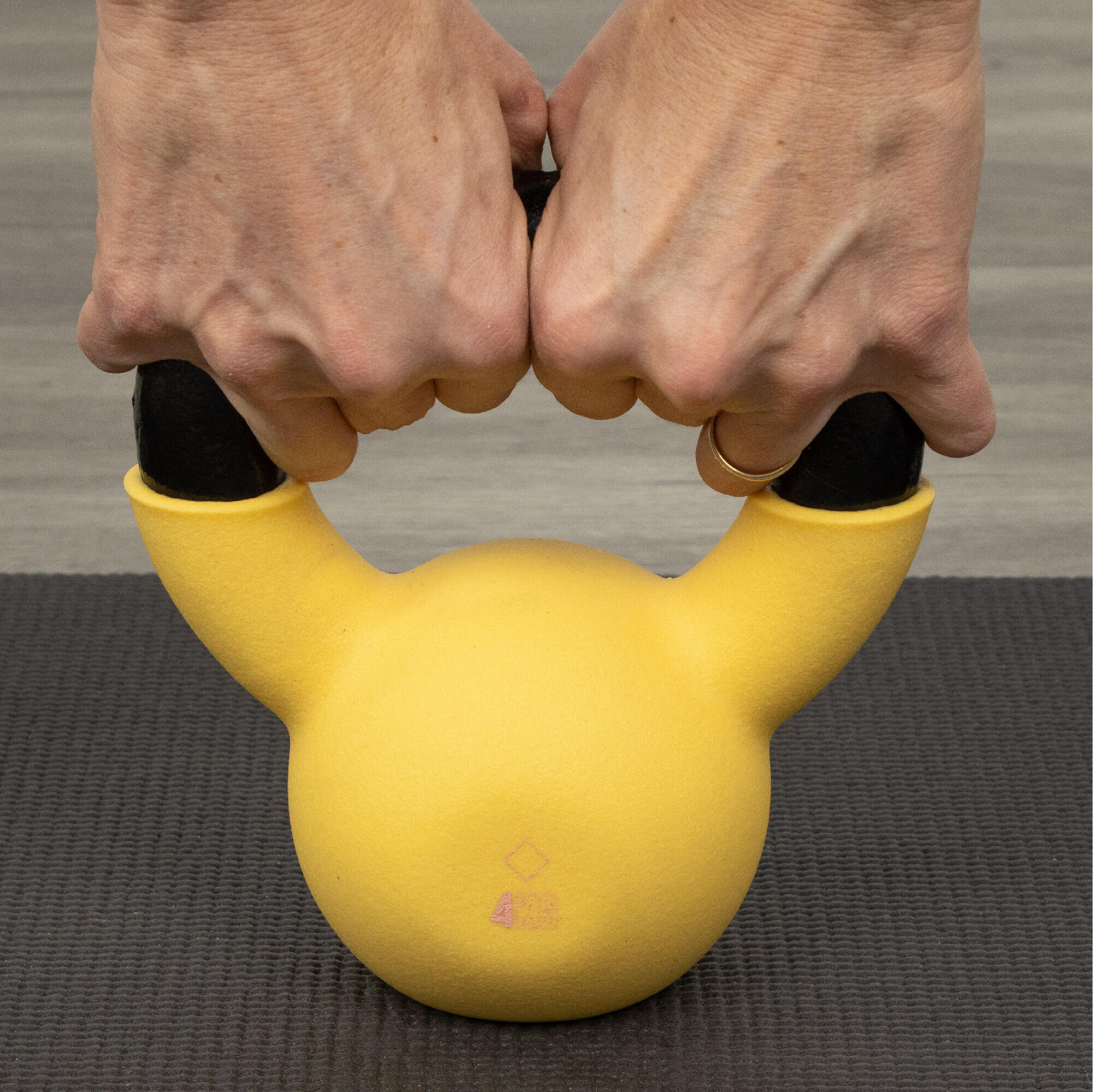 Myga Iron Kettlebell - 4kg 5/8