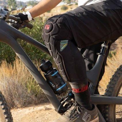 Joelheiras e caneleiras G-Form Pro-Rugged 2 Preto 5/7