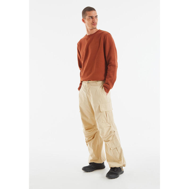 Pantaloni cargo con doppie tasche e coulisse intermedia