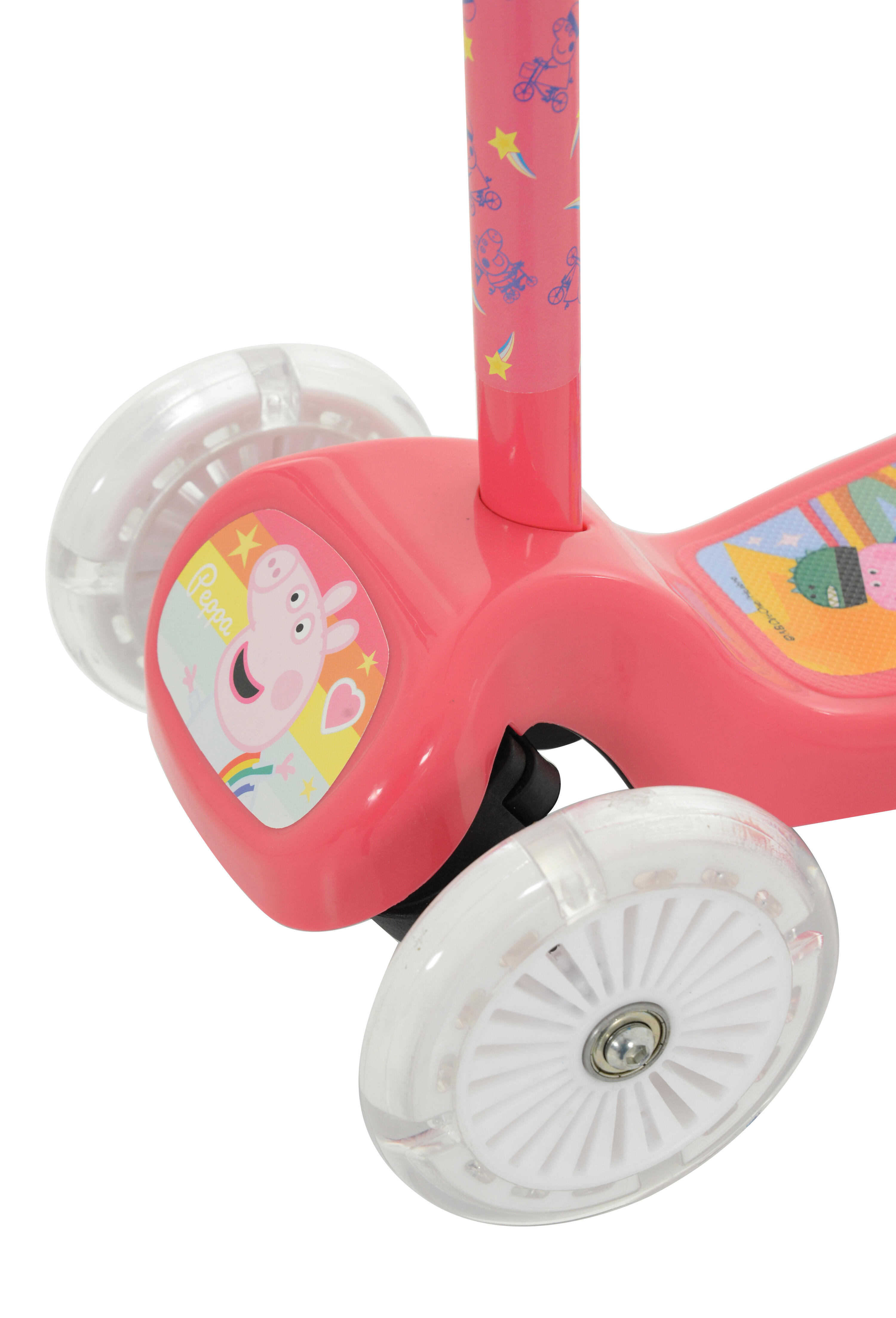 Peppa Pig Tilt N Turn Scooter with LED Lights 2/7