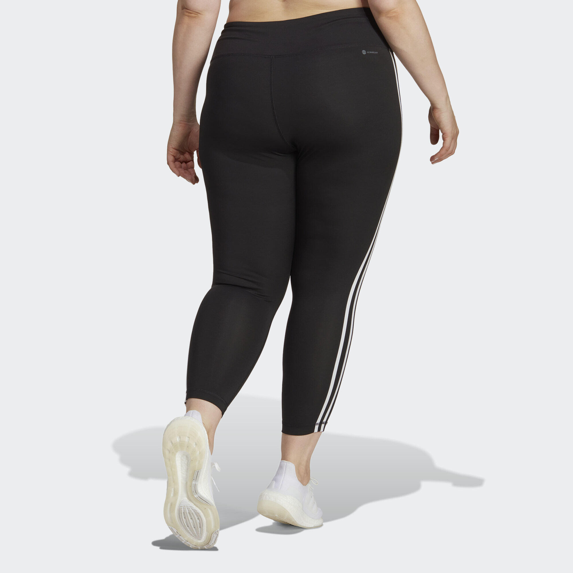 Train Essentials 3-Streifen High-Waisted 7/8-Leggings – Große Größen 3/5