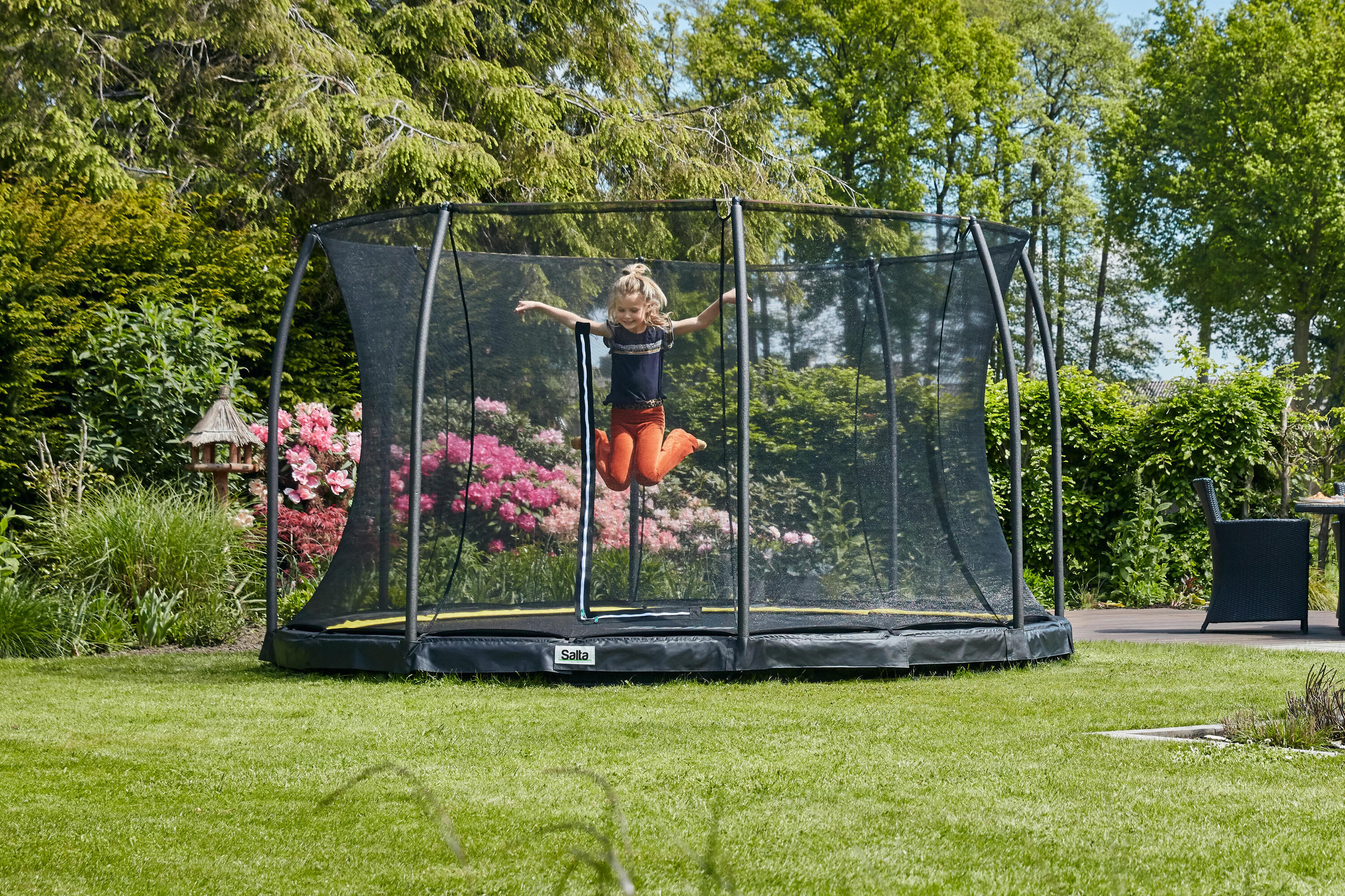 10ft Salta Black Comfort Edition InGround Round Trampoline with Enclosure 7/7