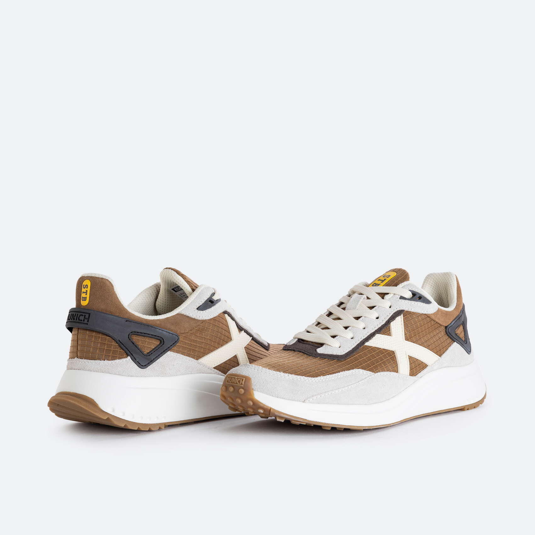 Zapatilla casual MUNICH TIP para hombre marrón 5/5
