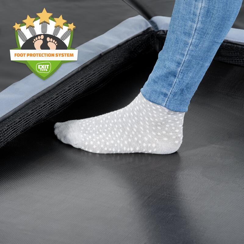 Dynamic ebenerdiges sports Trampolin 275x458cm