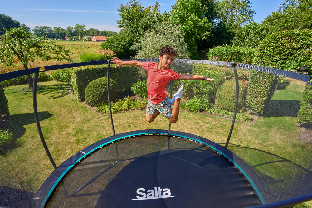 Salta 14ft Cosmos Round Trampoline with Enclsoure 7/7