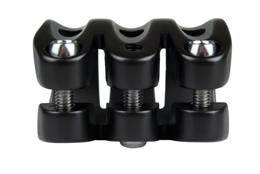 Chilli Clamp HIC - 3 bolt black 2/6
