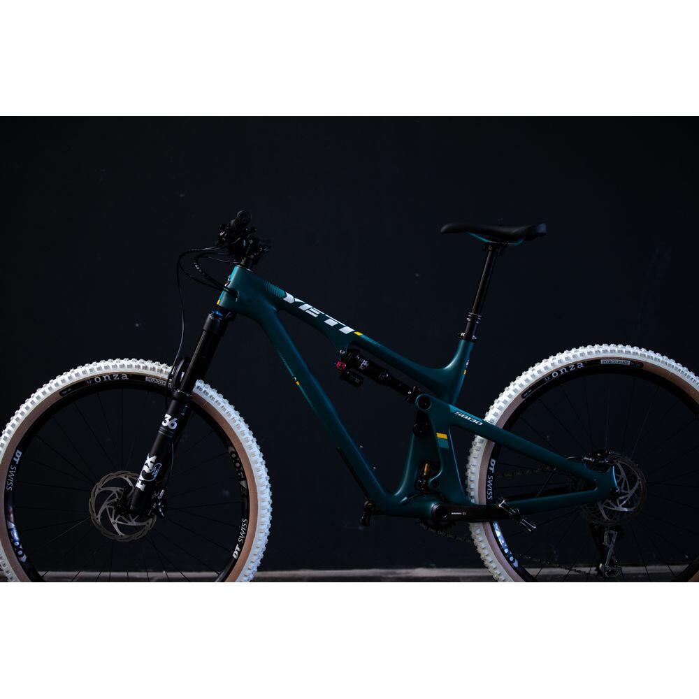 Pneus Tubeless Ready com Aro Dobrável 29x2,40/61-622 TPI 60 ONZA PORCUPINE 4/6