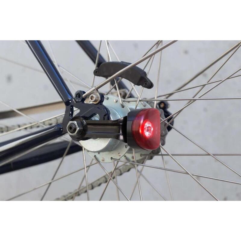 Set Fahrradbeleuchtung Montage Räder an den Magneten Reelight SL100 Flash Compac