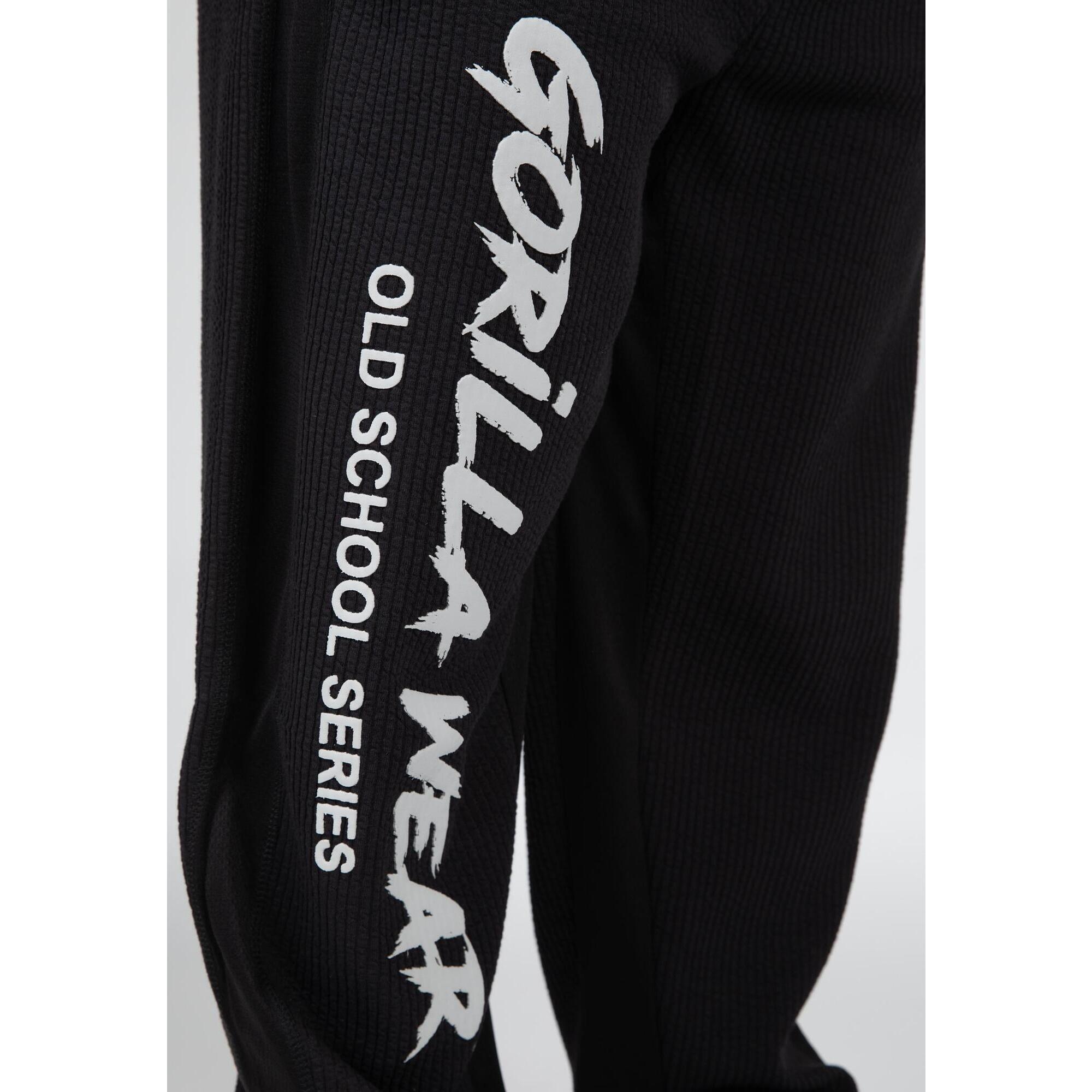 Pantalón Chándal Fitness Largo Hombre GORILLA WEAR Augustine OldSchool Negro 4/6