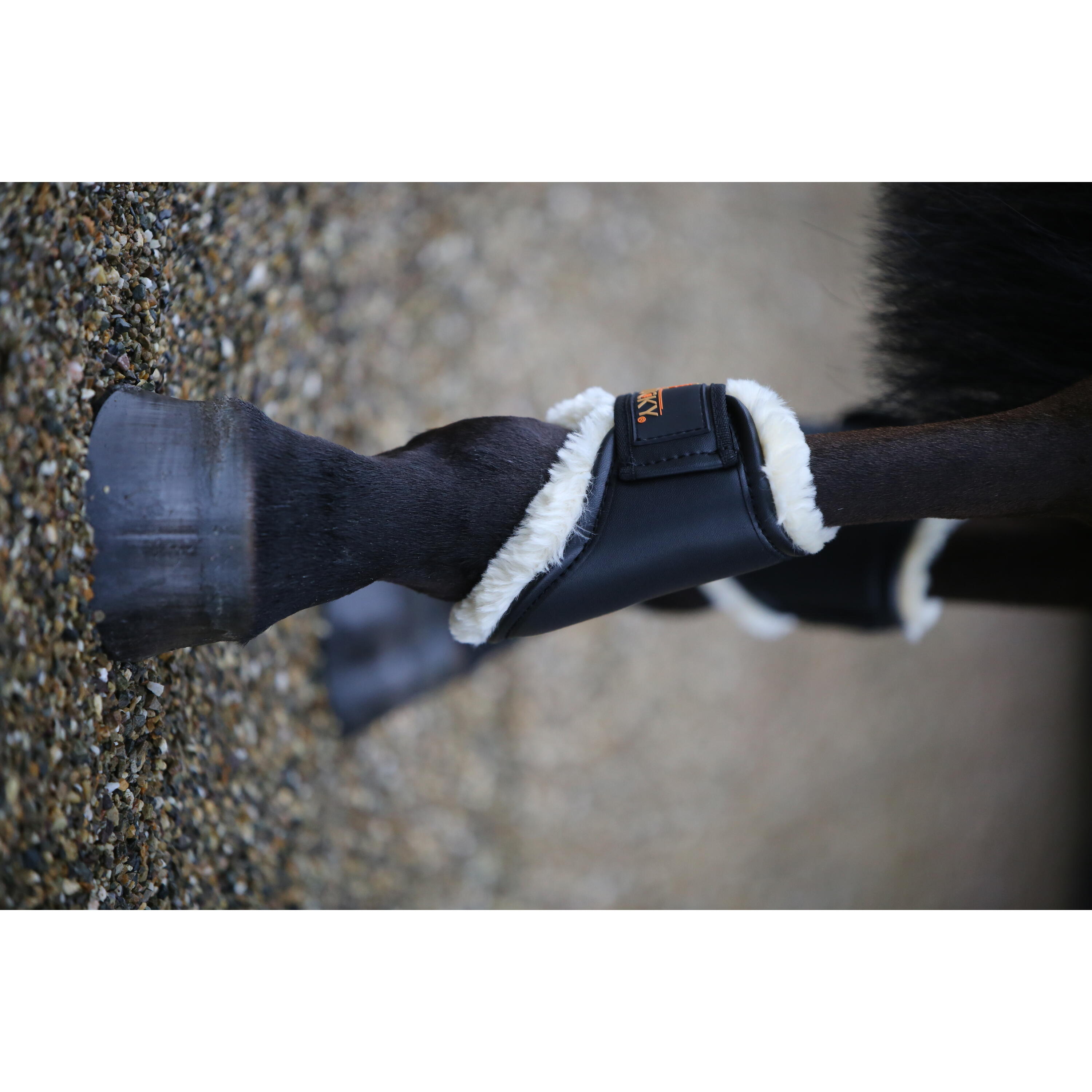 Horse gaiters open leather hindquarters Kentucky Tunout 2/2