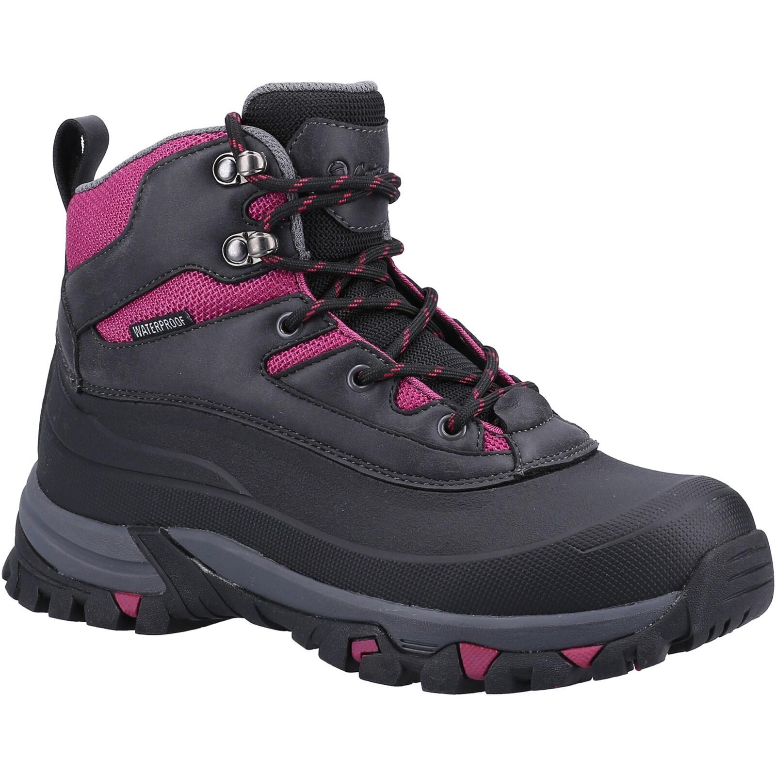 CALMSDEN HIKING BOOTS 2/3