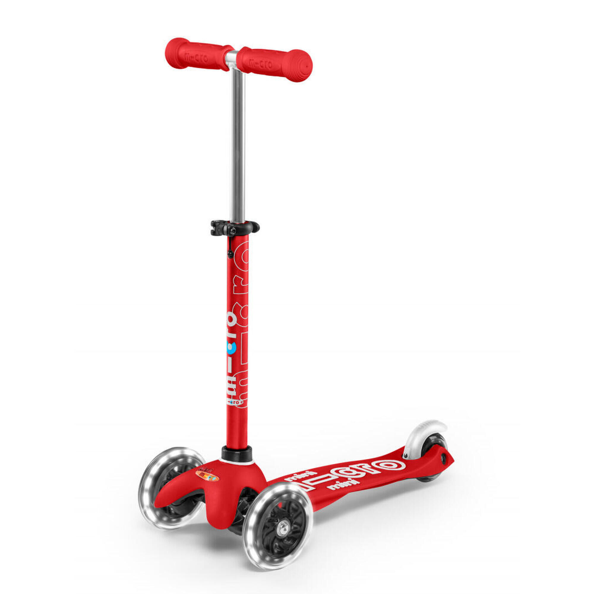 MICRO Mini Micro Deluxe LED Scooter: Red