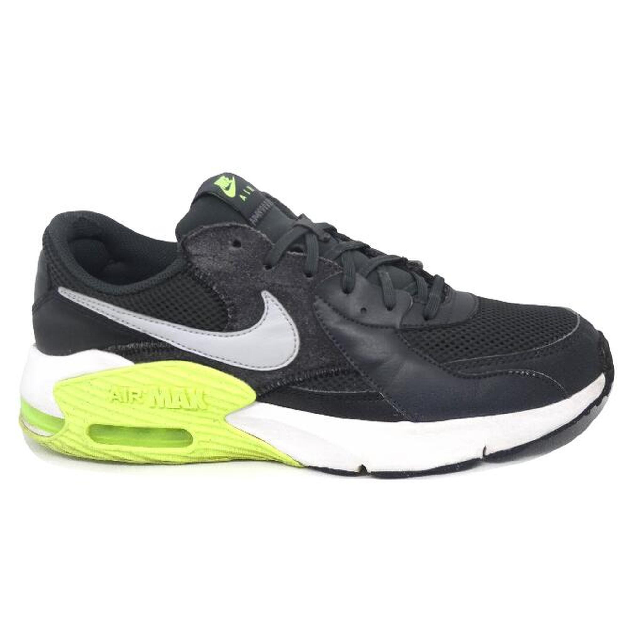 NIKE Reconditionné Air max Excee - Nike Très bon état