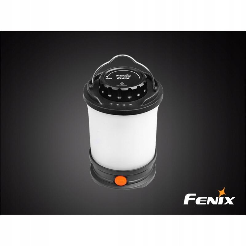 Latarka diodowa Fenix CL30R - kempingowa