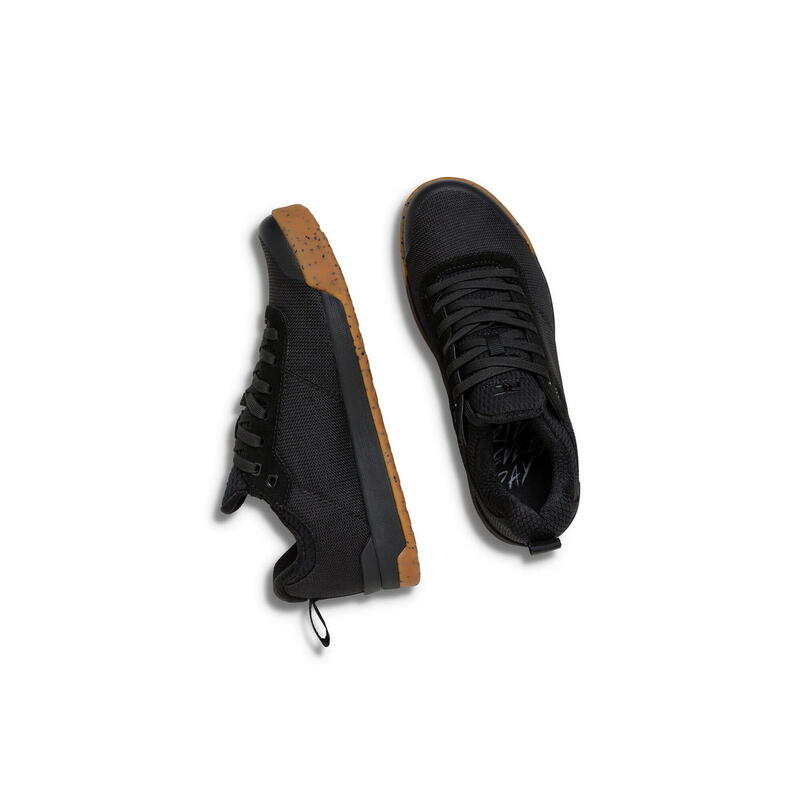 Scarpa Accomplice Flat Uomo - Nero