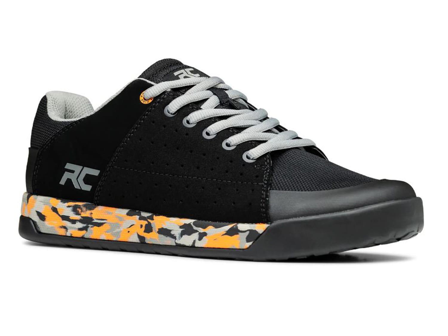 Zapatillas Livewire TGR Limited Hombre - Black Rock 4/4