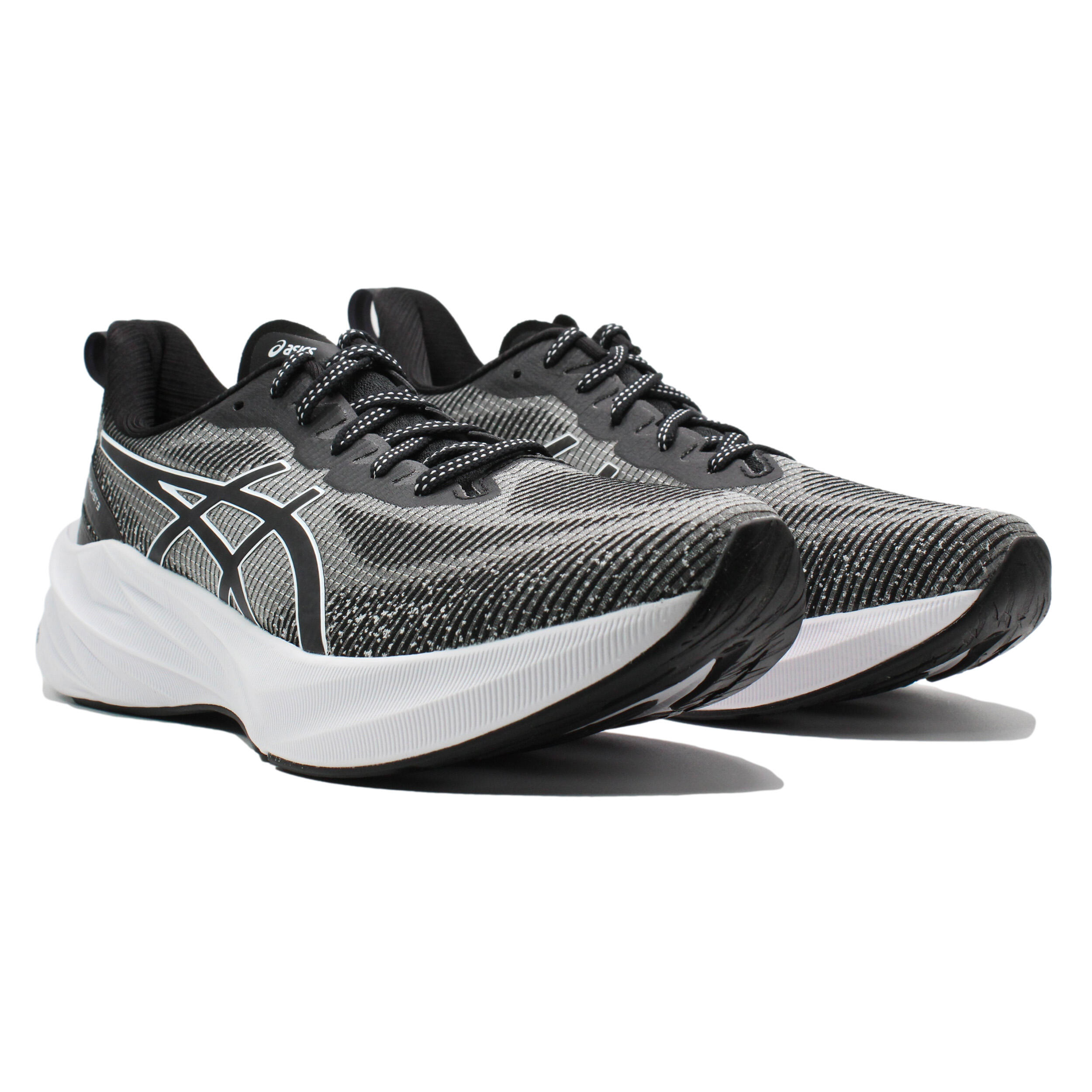 Asics Novablast 3 LE Mens Black Running Shoes 4/5