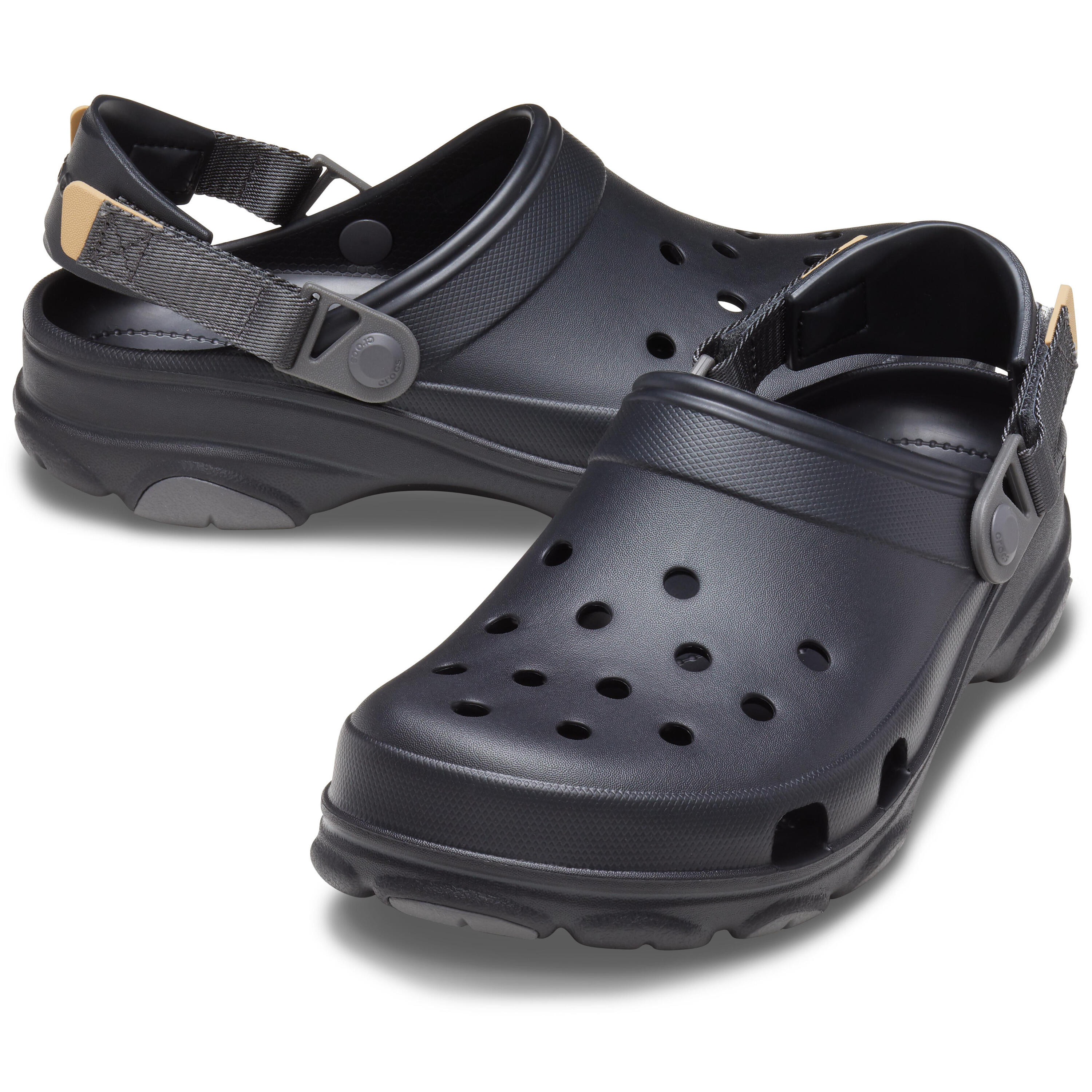 Crocs classic all terrain clog 2/7