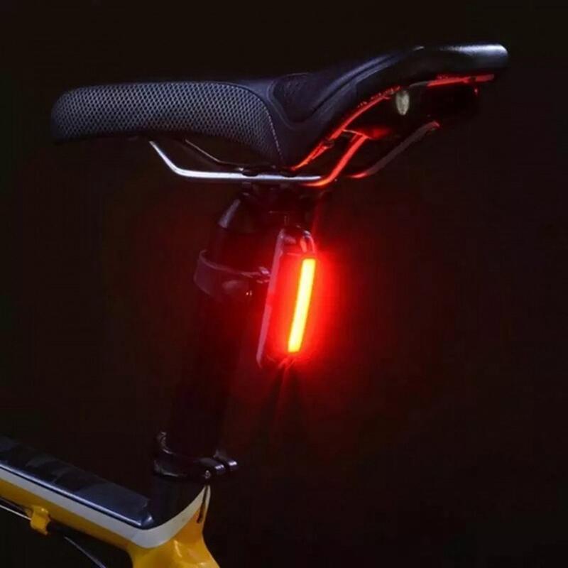 2 en 1 - Eclairage de vélo rouge et blanc Eclairage de vélo LED