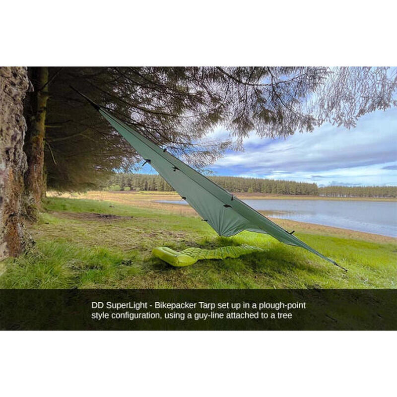 Tenda 3.7m x 2.3m DD Hammocks SuperLight pentru ture cu biciclet